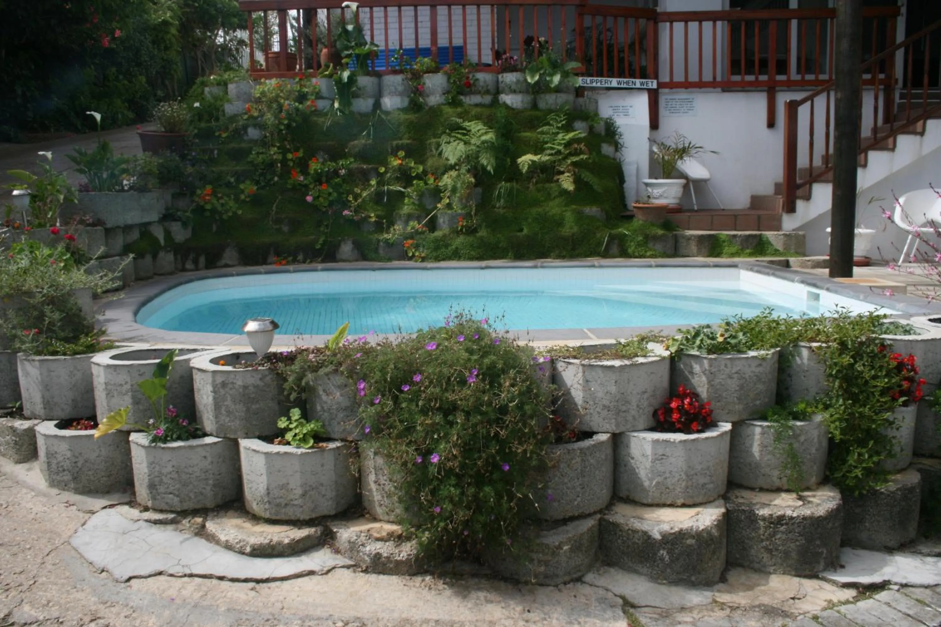 Facade/entrance in Knysna Manor House