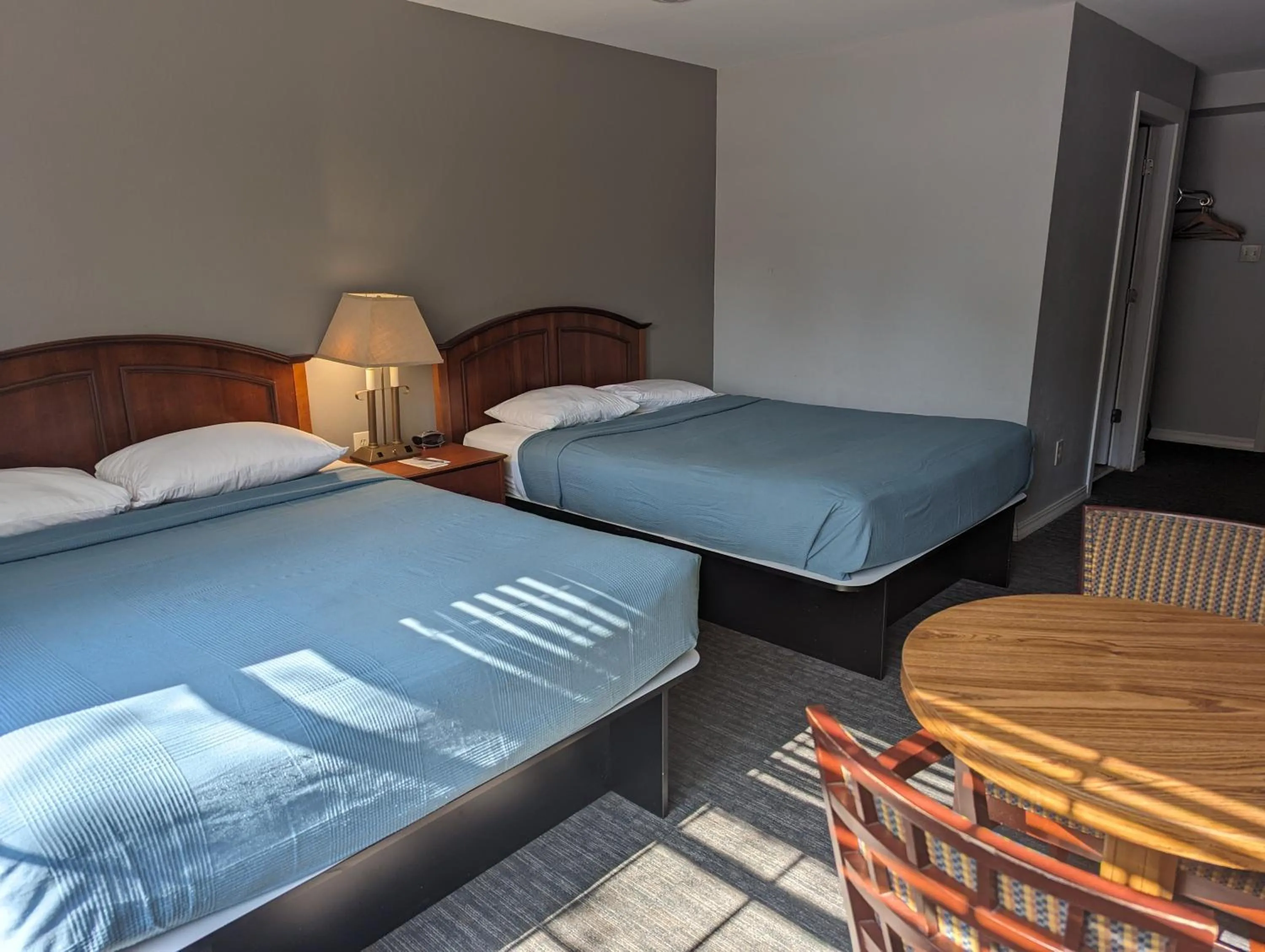 Bed in Beach Harbor Resort