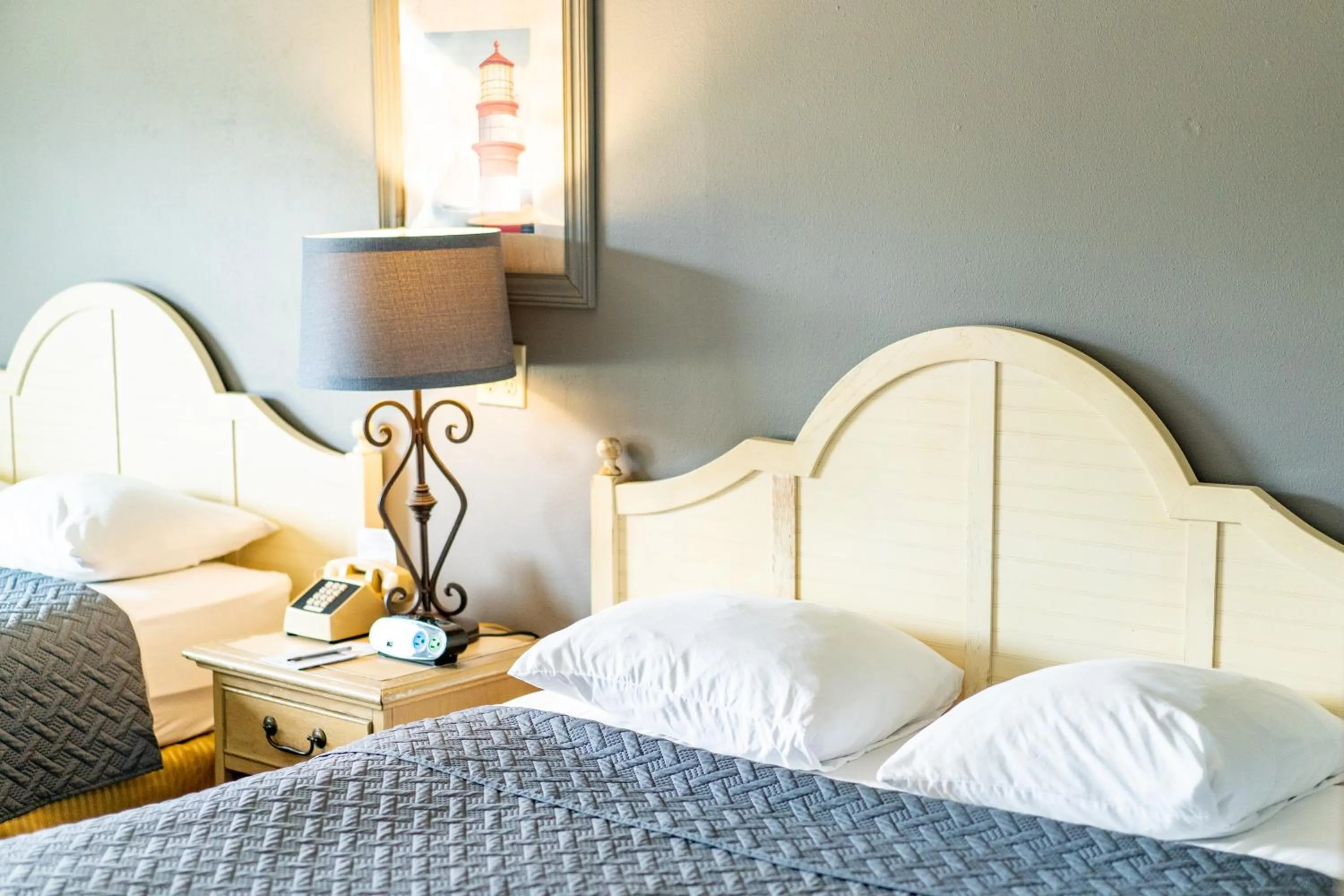 Bedroom, Bed in Beach Harbor Resort