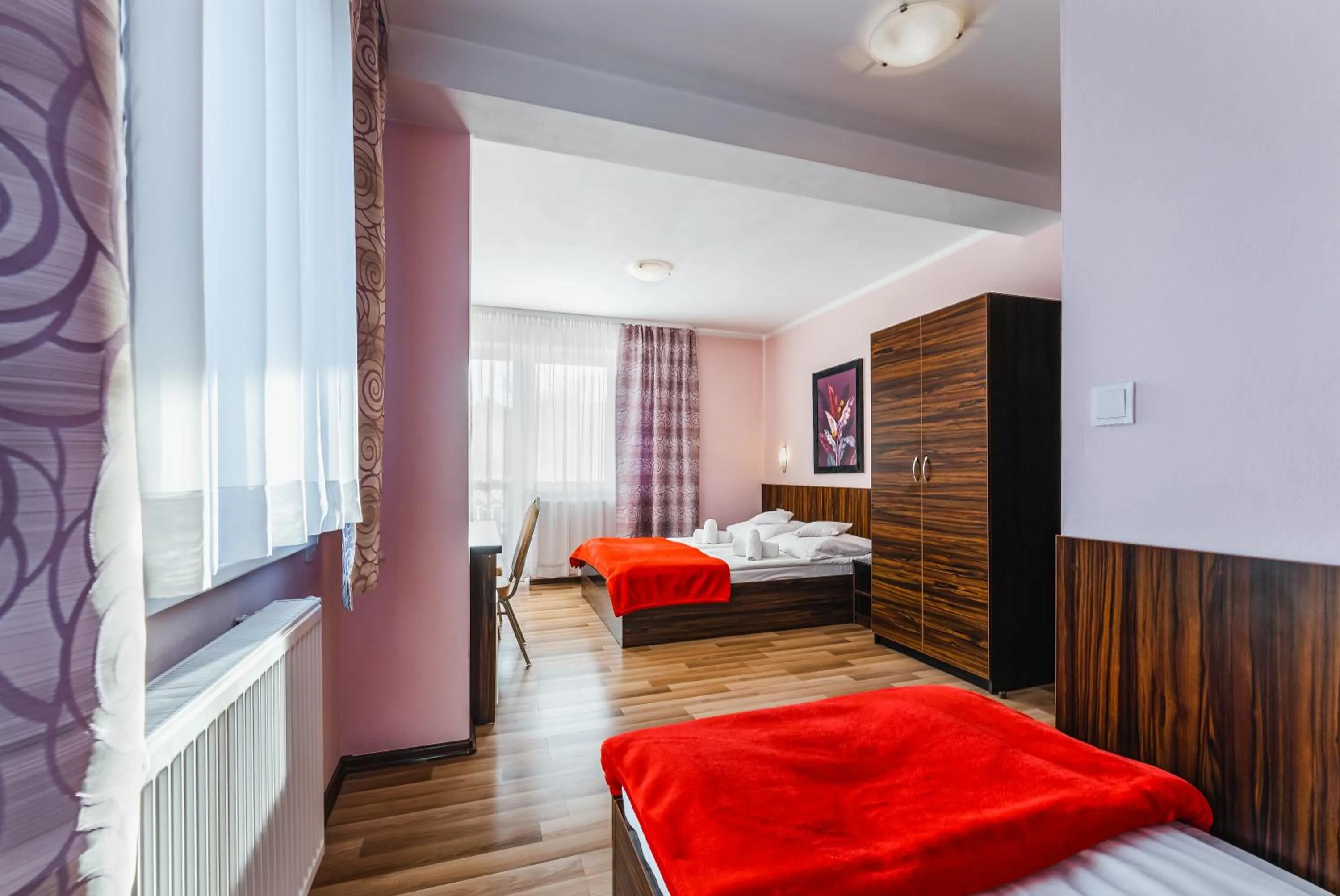 Photo of the whole room, Bed in Vena