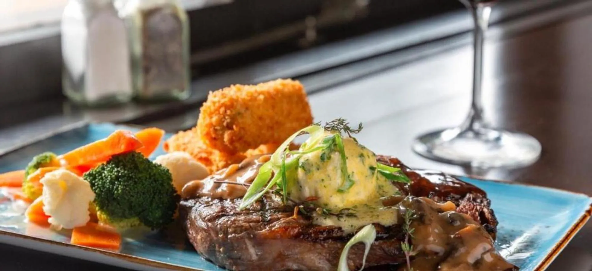 Restaurant/places to eat in The Bealey Quarter