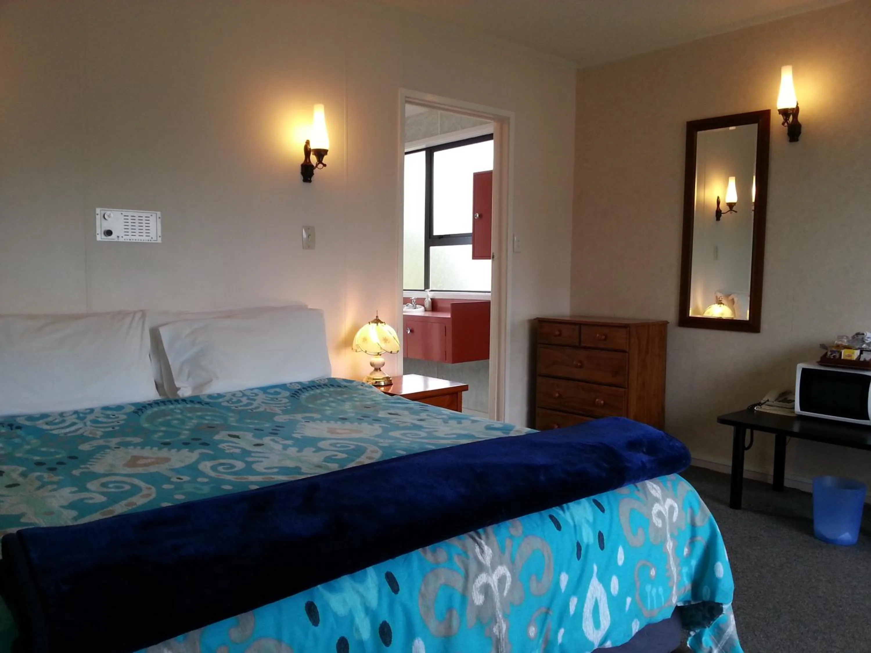 Bedroom, Bed in Orana Motor Inn & Restaurant