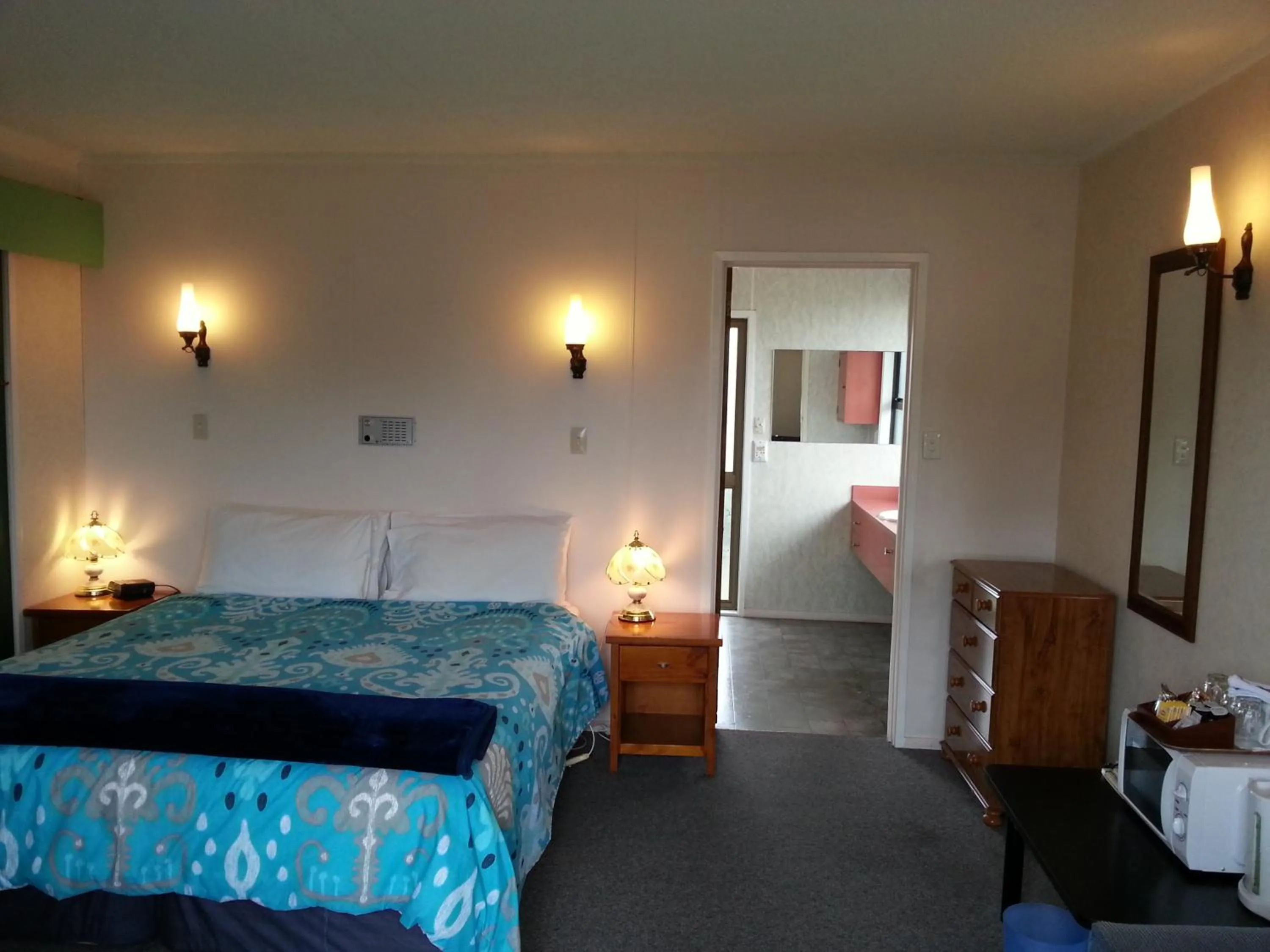 Bedroom, Bed in Orana Motor Inn & Restaurant