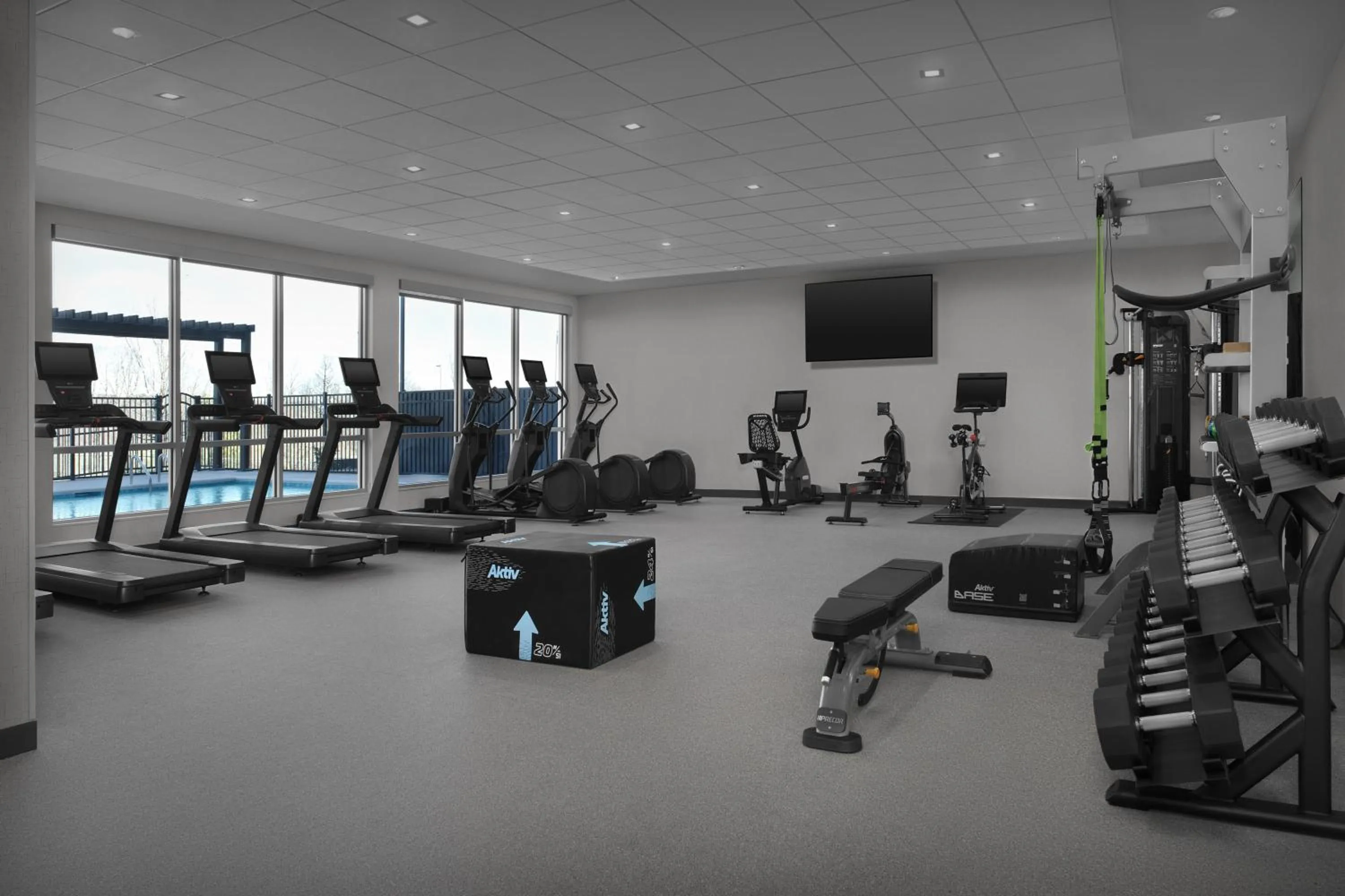 Fitness centre/facilities in Tru By Hilton Concord Charlotte