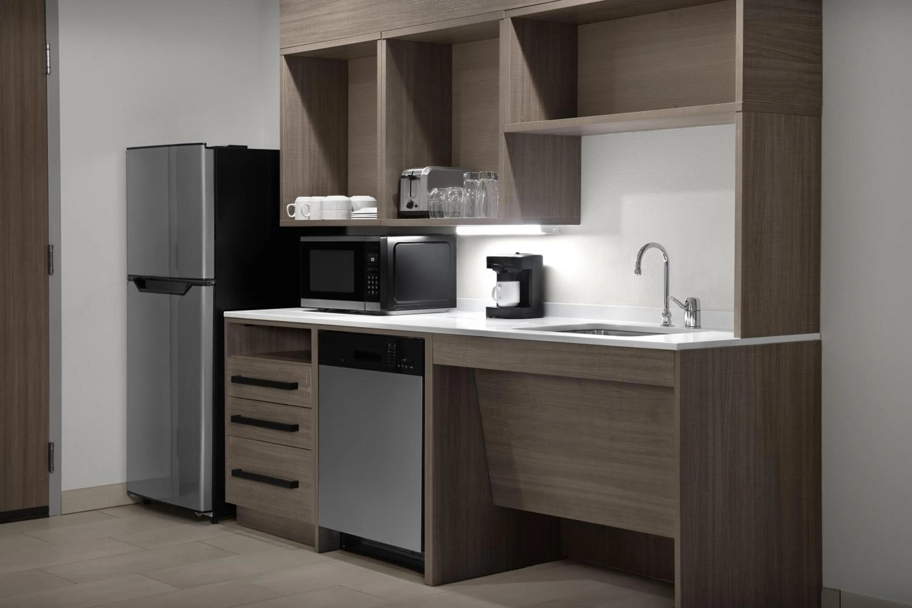 Kitchen or kitchenette in Home2 Suites By Hilton Concord Charlotte