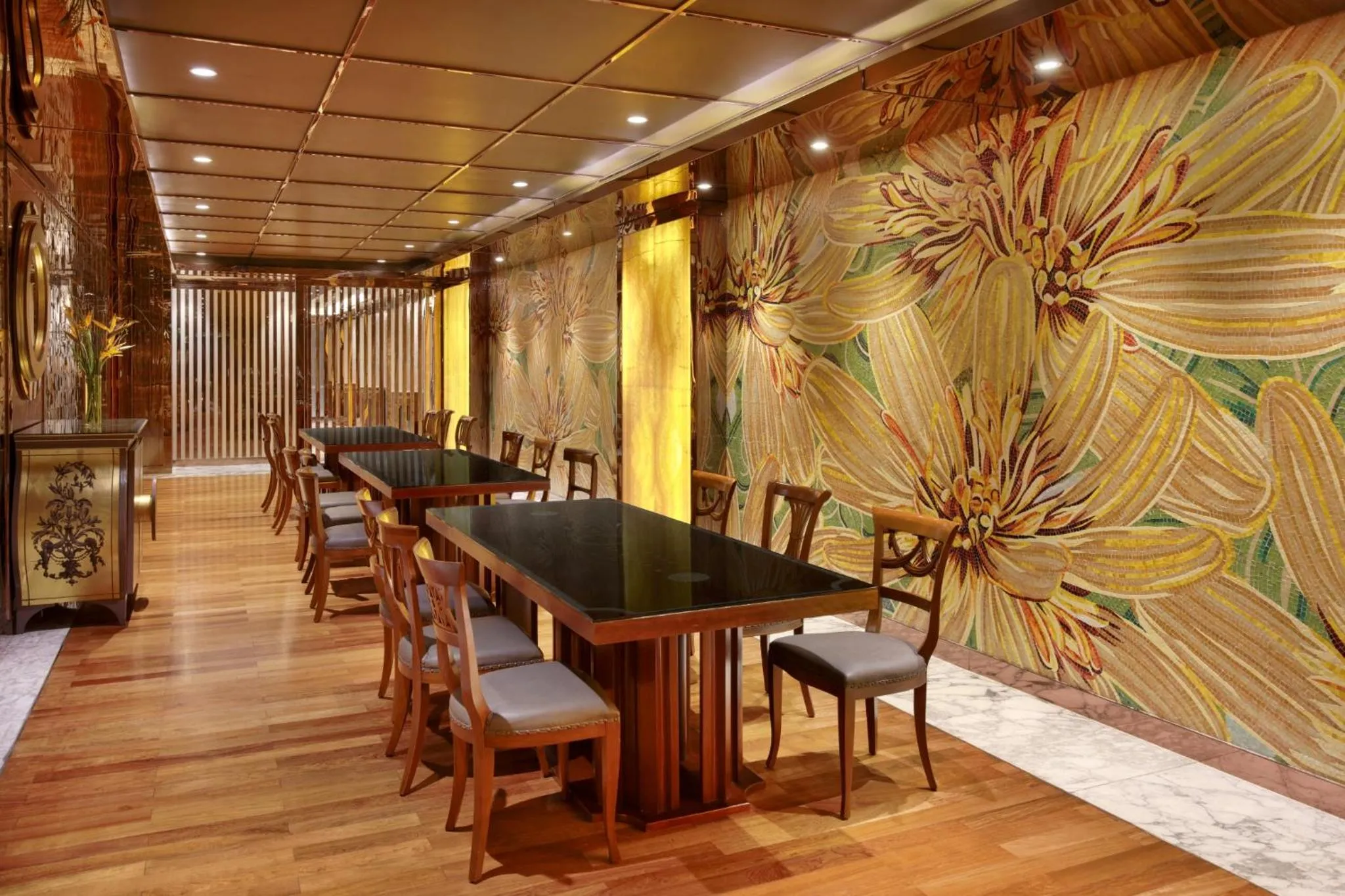 Lounge or bar in The Reverie Saigon Residential Suites