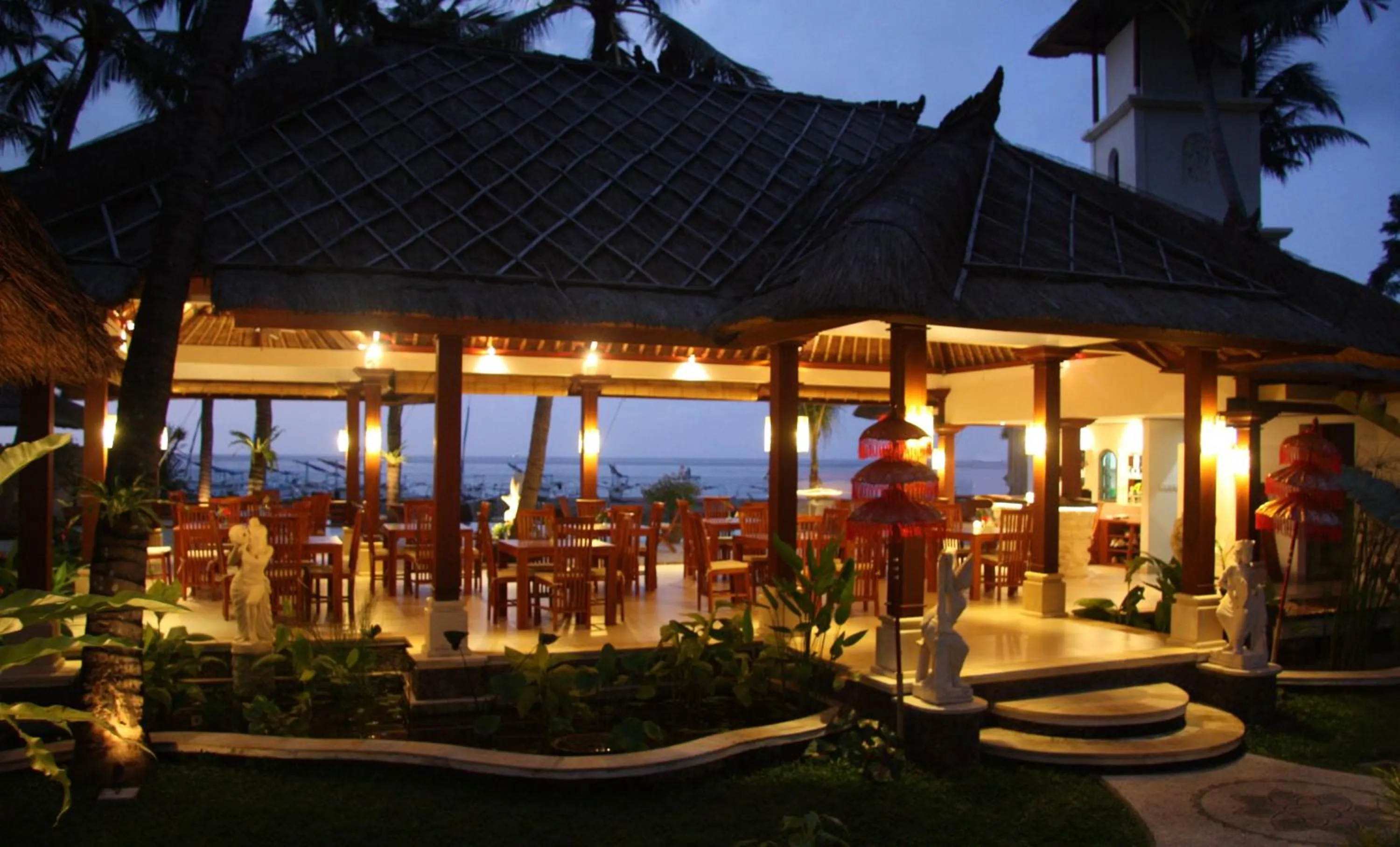 Restaurant/places to eat in Palm Garden Amed Beach & Spa Resort Bali