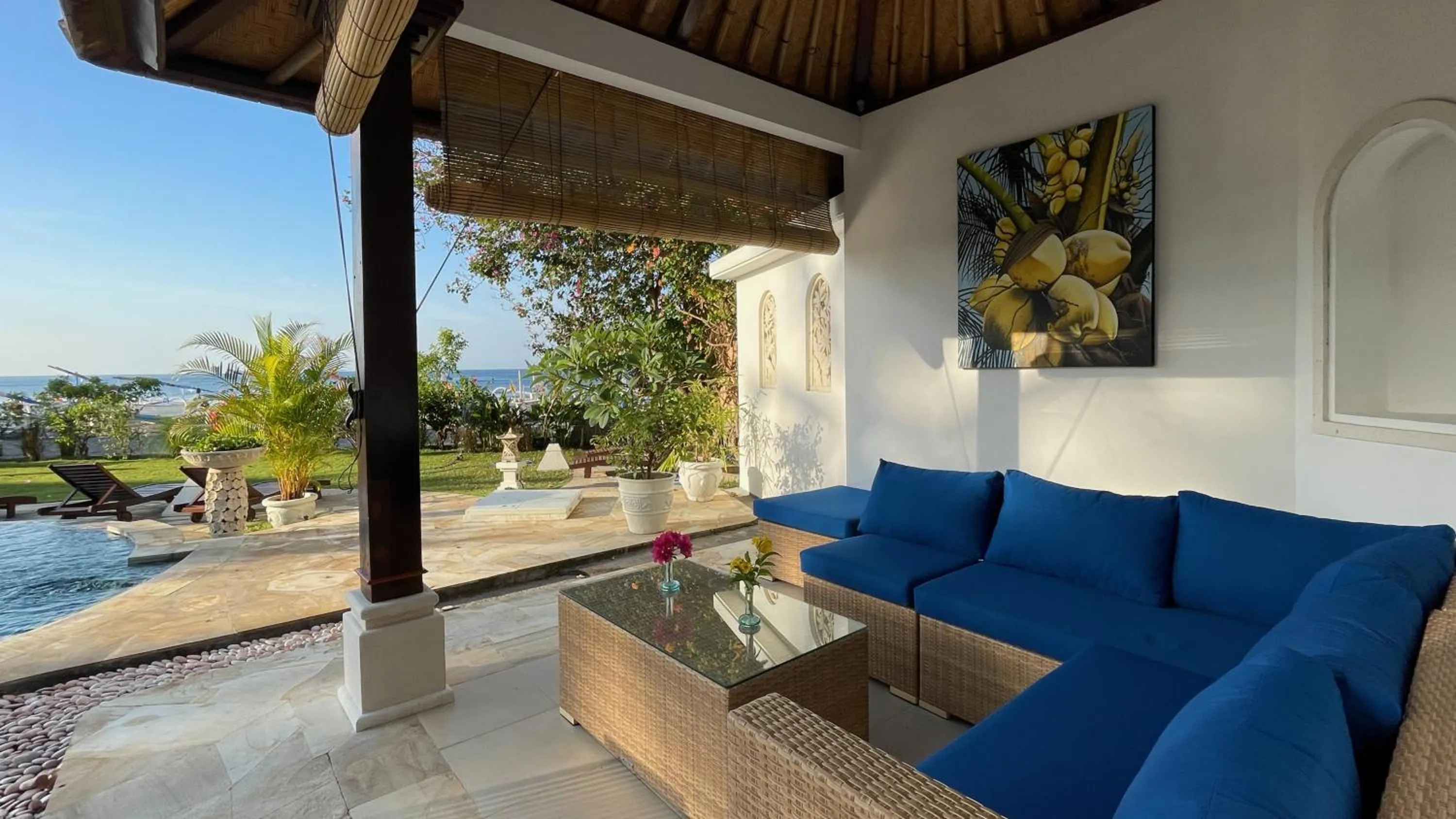 Lounge or bar in Palm Garden Amed Beach & Spa Resort Bali