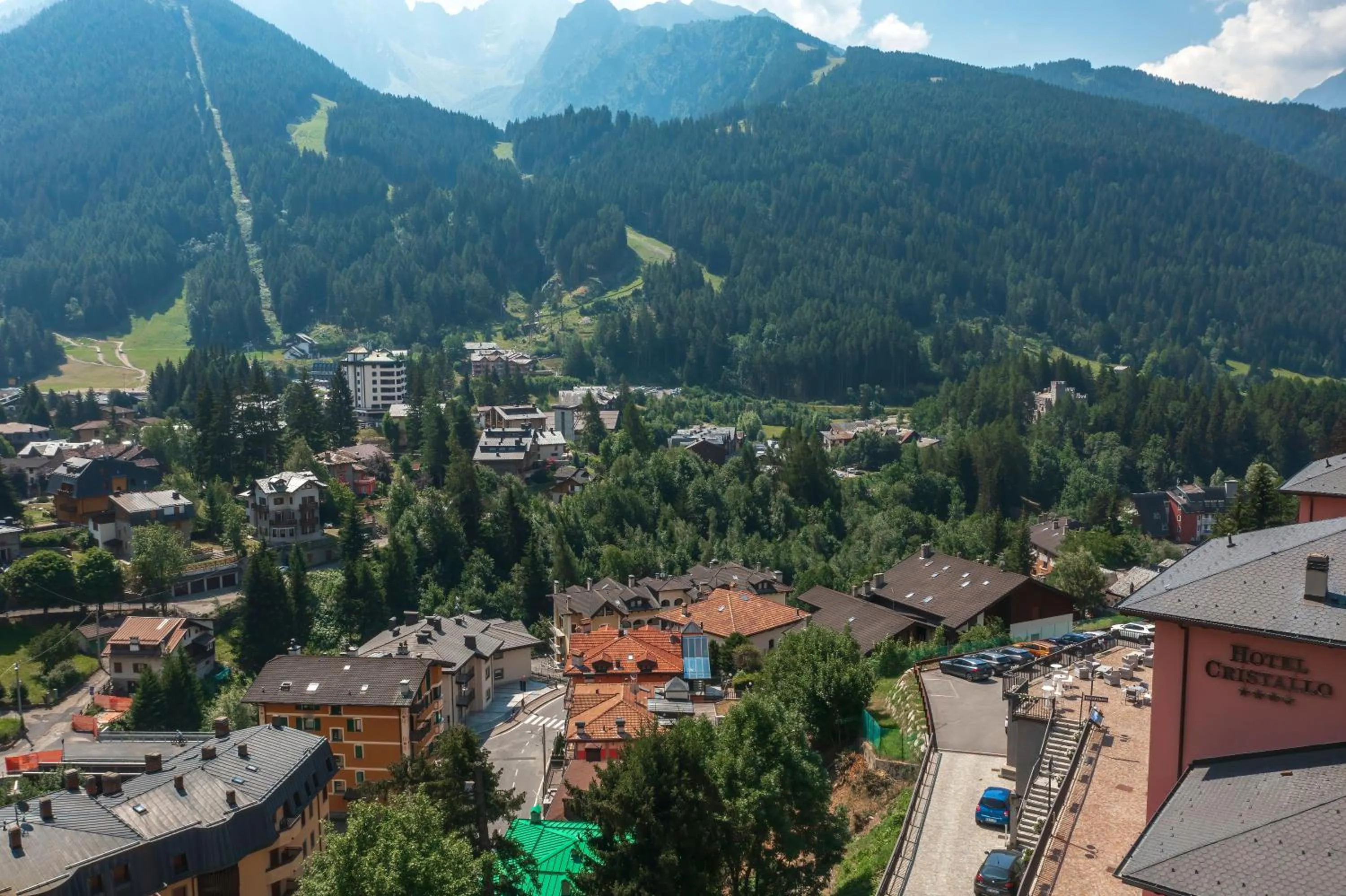 Bird's eye view in Hotel Garnì Cristallo