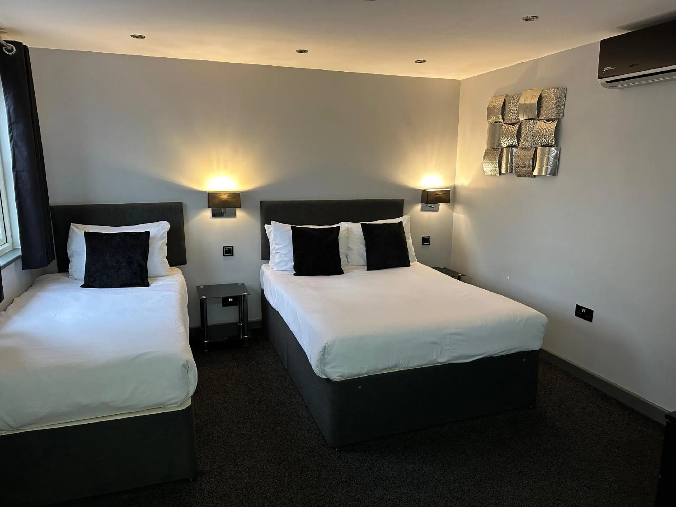 Bedroom, Bed in The Castle