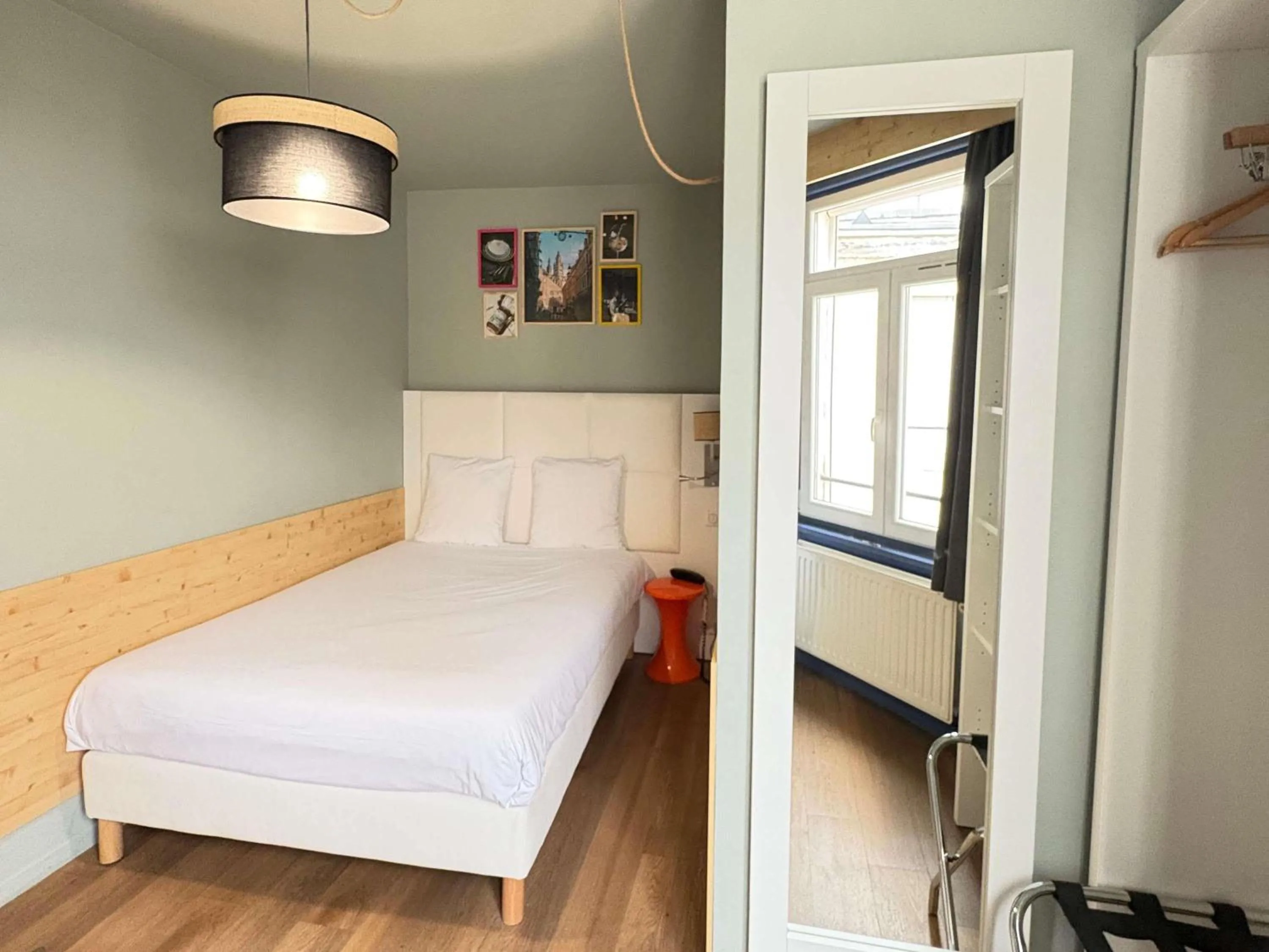 Bedroom, Bed in greet hotel Lille Gare Flandres - Groupe Accor