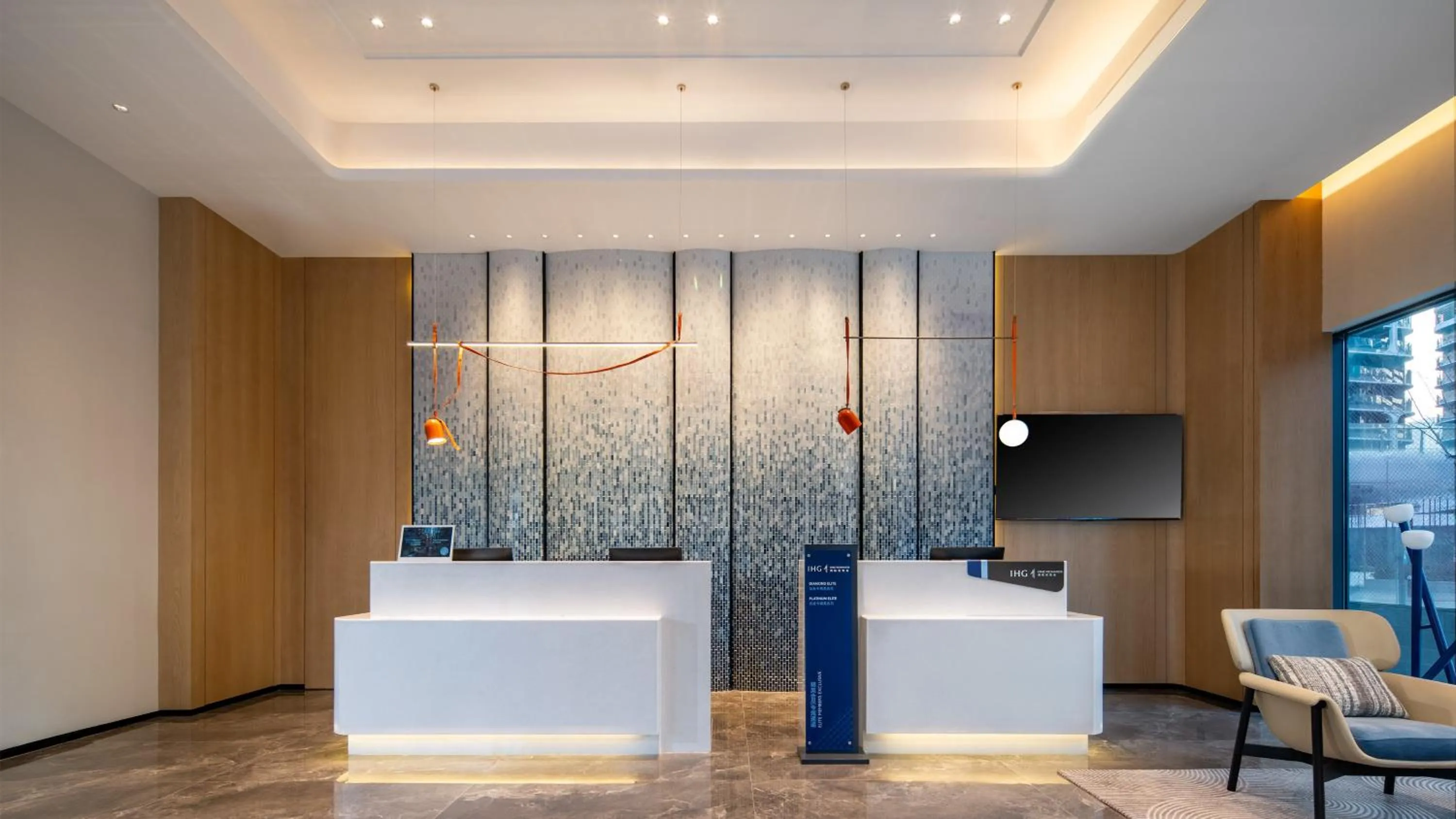 Property building in Holiday Inn Express Chengdu Phoenix Mountain by IHG