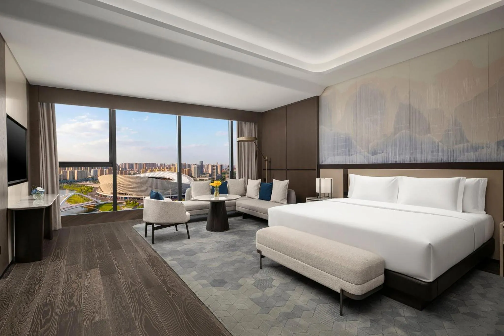 Photo of the whole room, Bed in Crowne Plaza Linyi Olympic Sports Centre by IHG