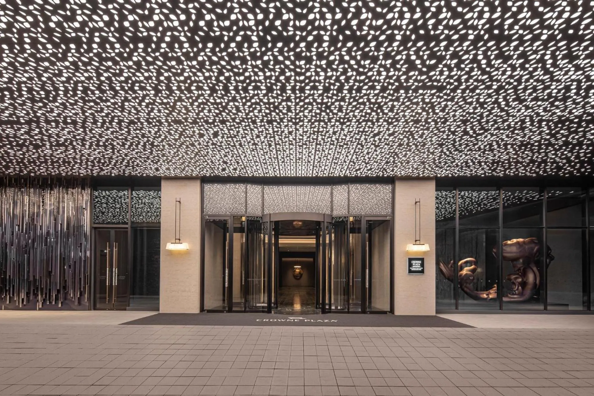 Property building in Crowne Plaza Linyi Olympic Sports Centre by IHG