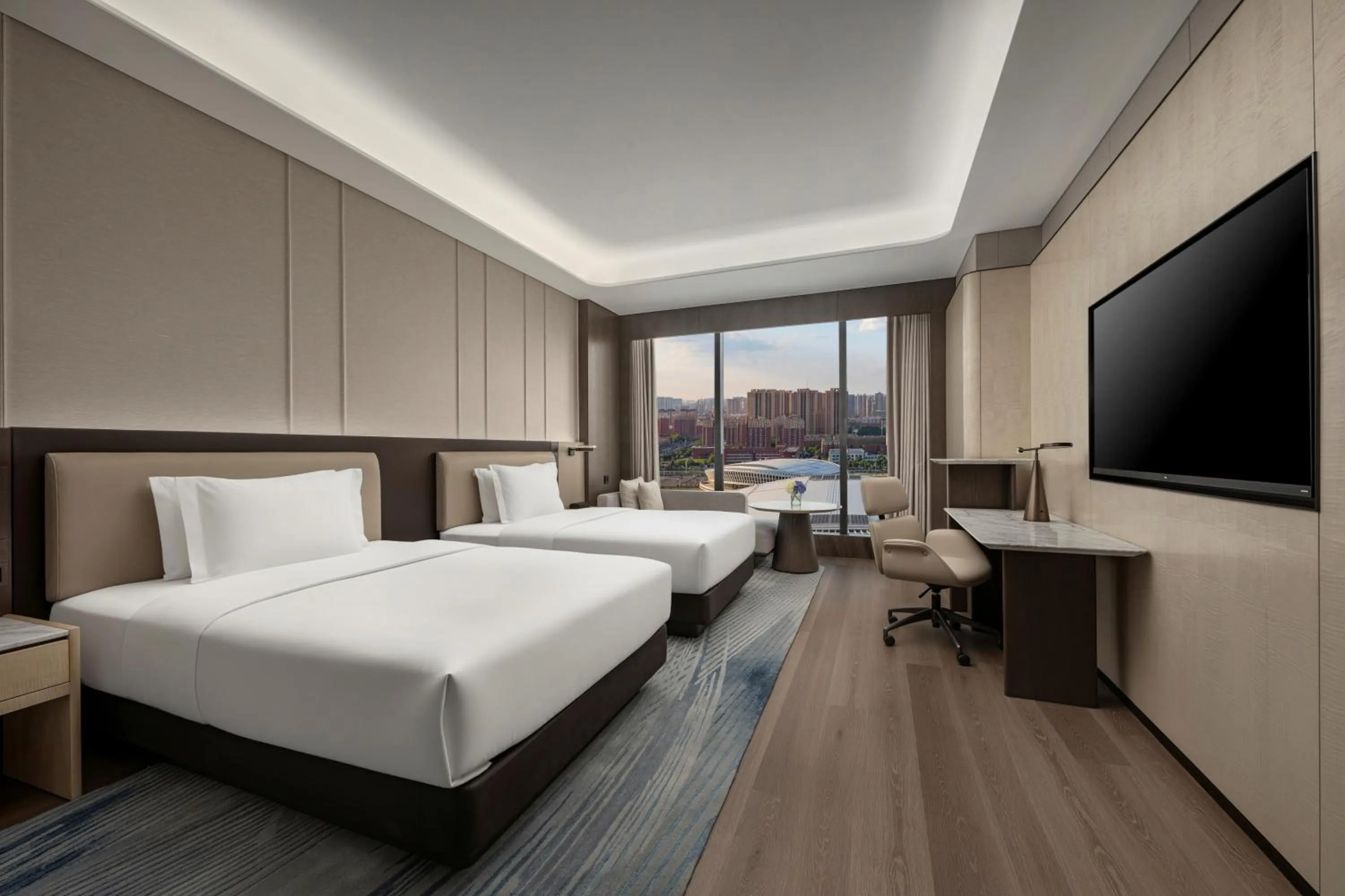 Bed in Crowne Plaza Linyi Olympic Sports Centre by IHG