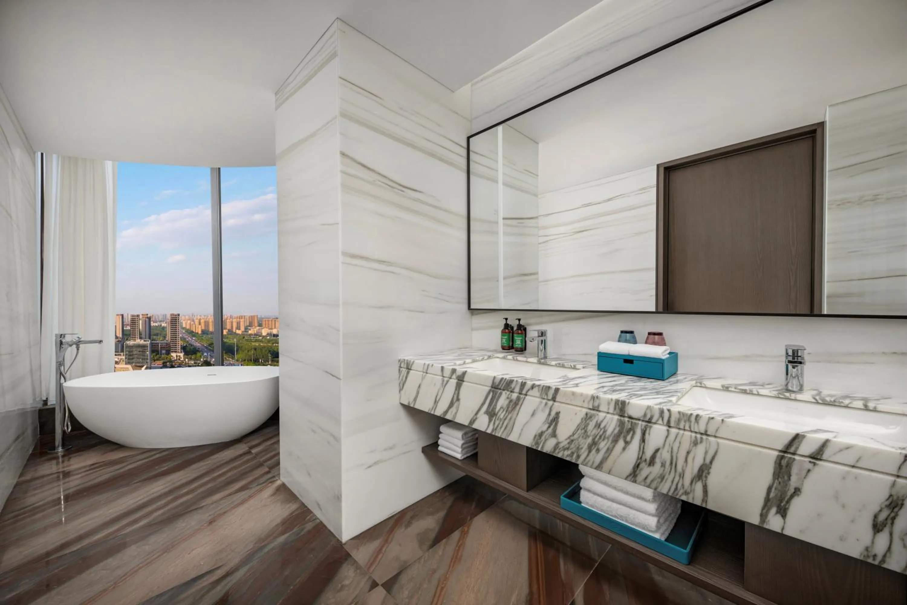 Crowne Plaza Linyi Olympic Sports Centre by IHG