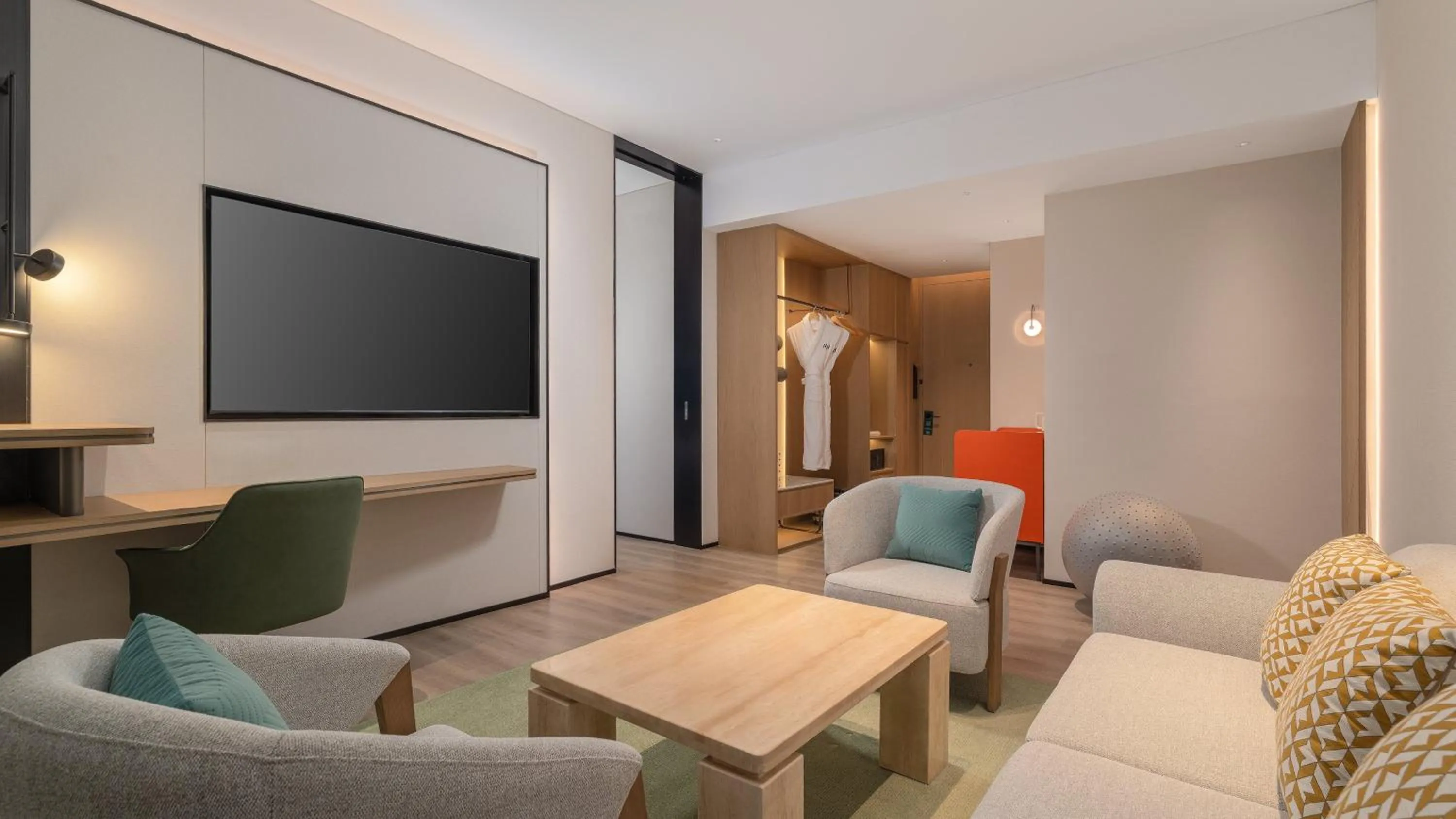 Photo of the whole room in EVEN Hotel Chengdu Phoenix Mountain by IHG