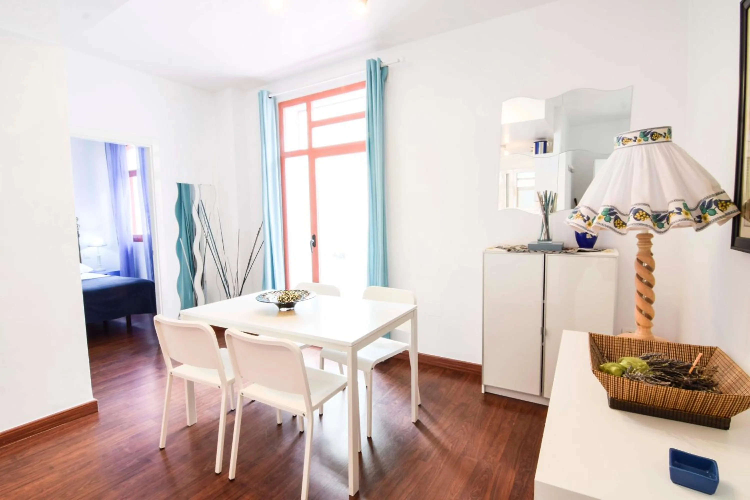 Living room in Letmalaga Economy Bishop Orchard