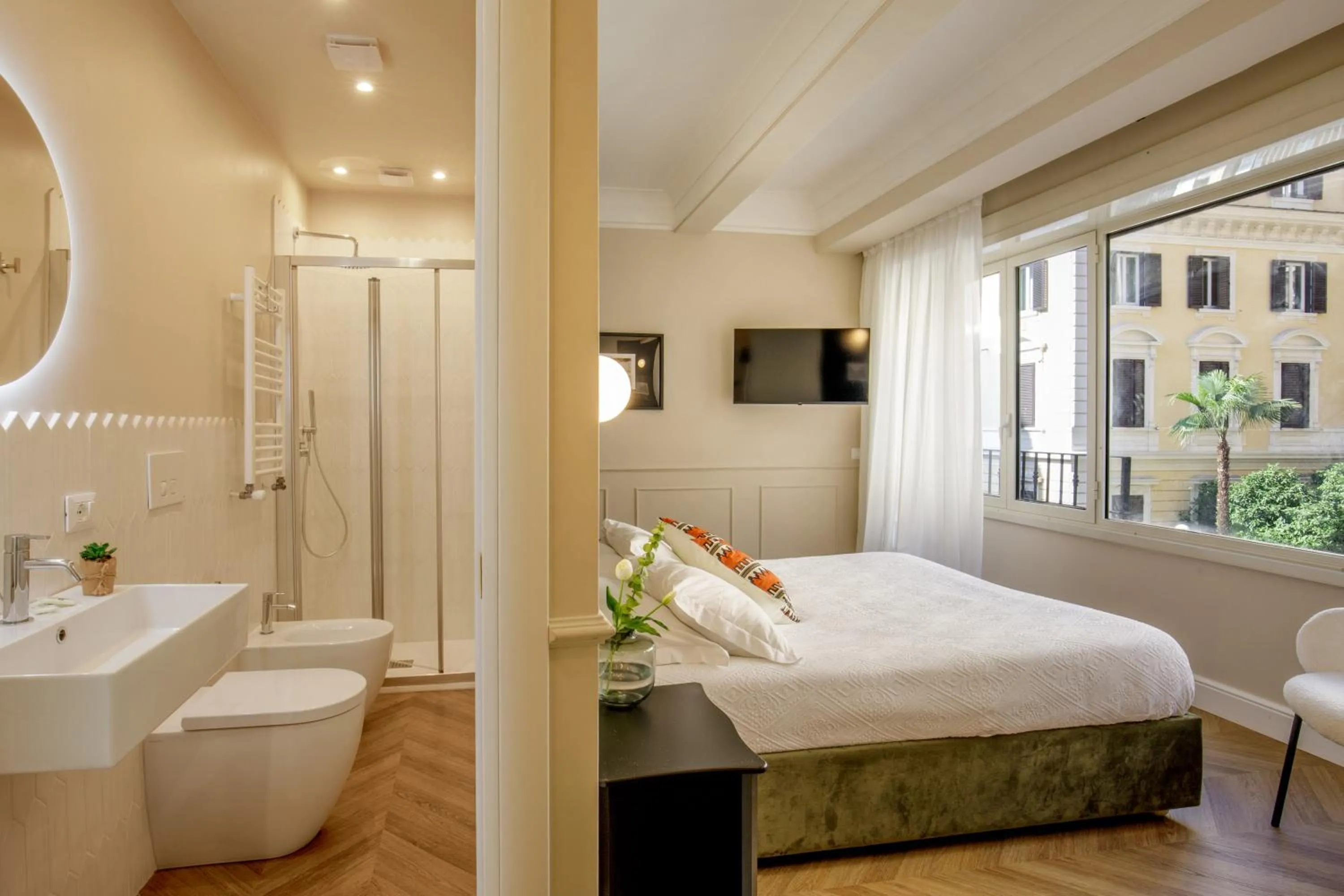 Photo of the whole room, Bed in La Locanda di Piazza del Popolo