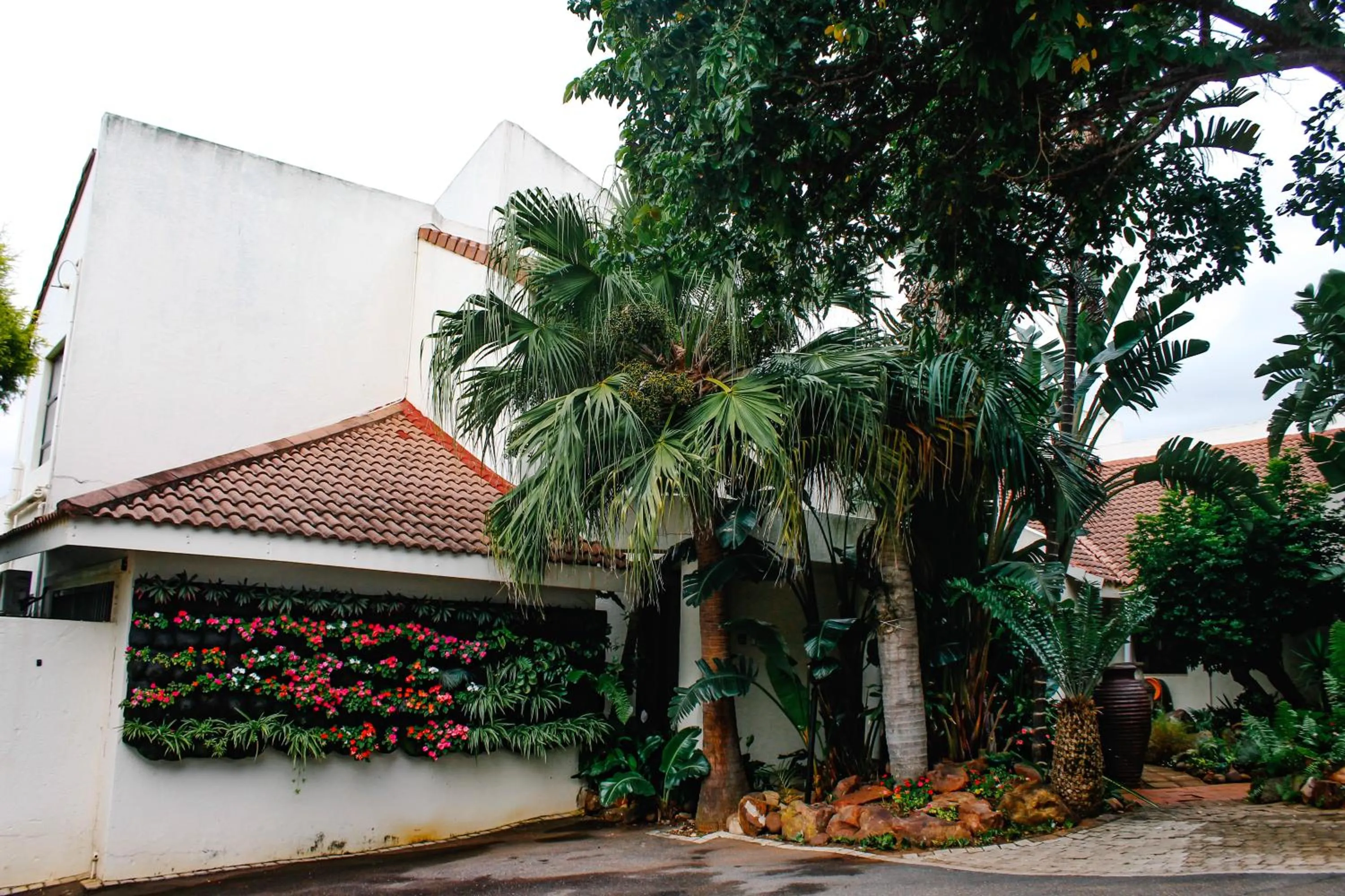 Garden view in La Dolce Vita Umhlanga Guesthouse