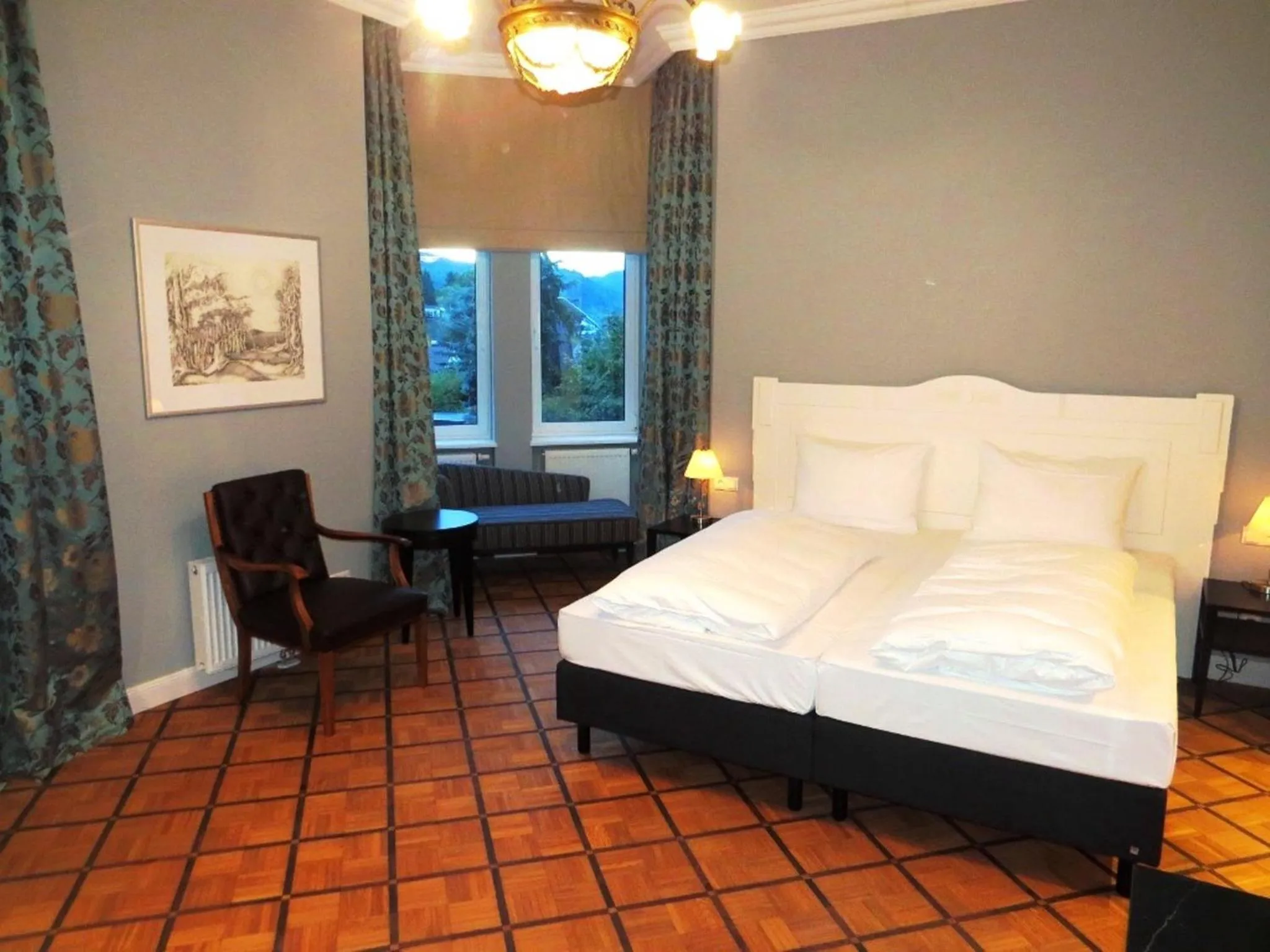 Photo of the whole room, Bed in Villa Waldfrieden - Design trifft Budget