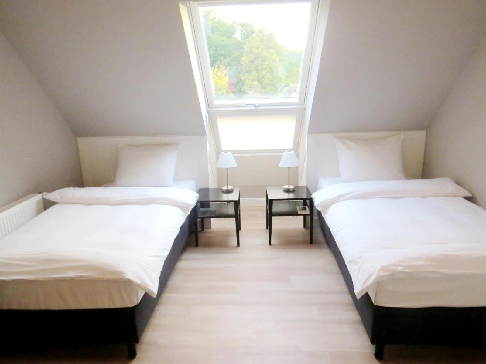 Bed in Villa Waldfrieden - Design trifft Budget