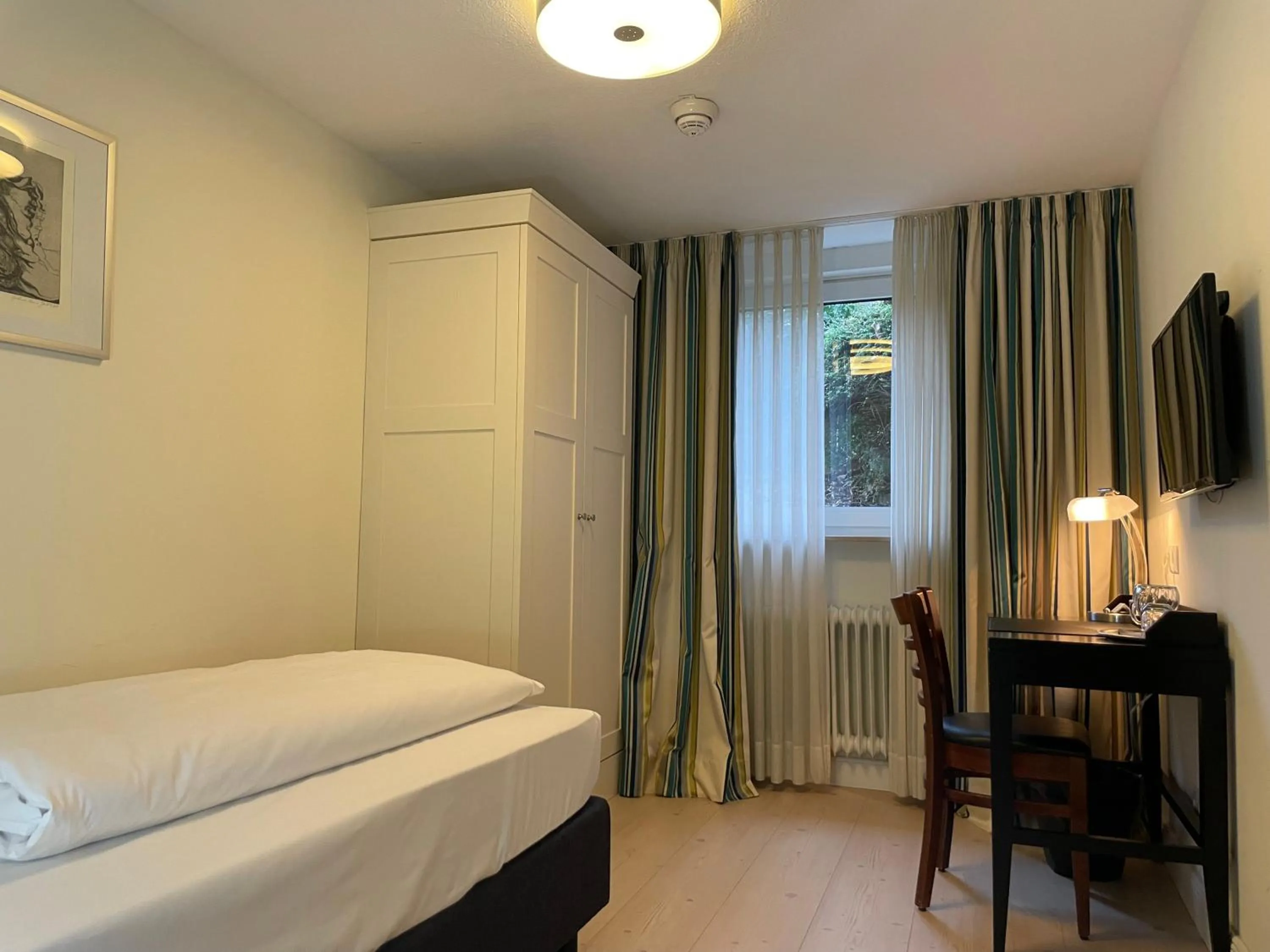 Bed in Villa Waldfrieden - Design trifft Budget