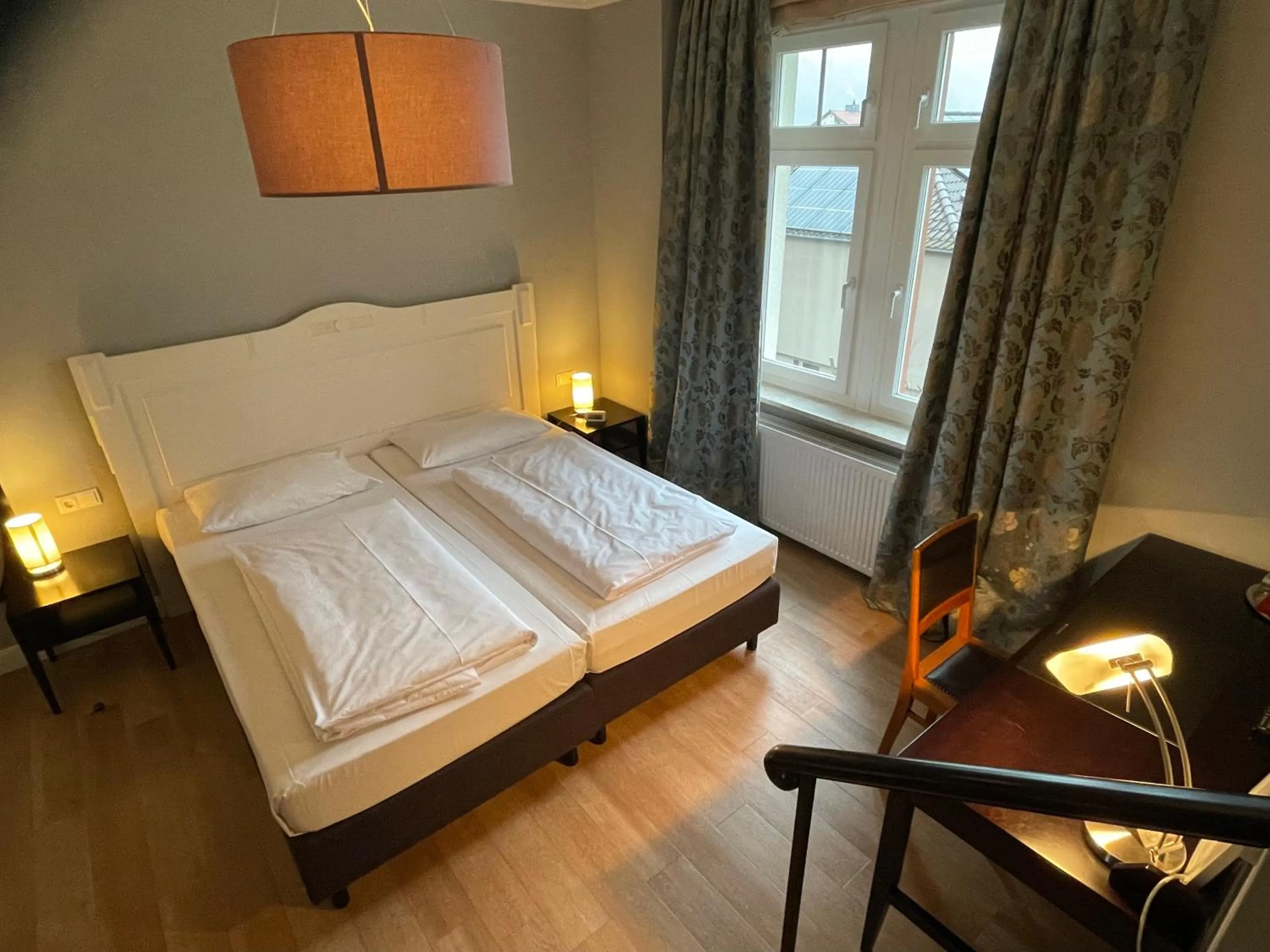 Bed in Villa Waldfrieden - Design trifft Budget