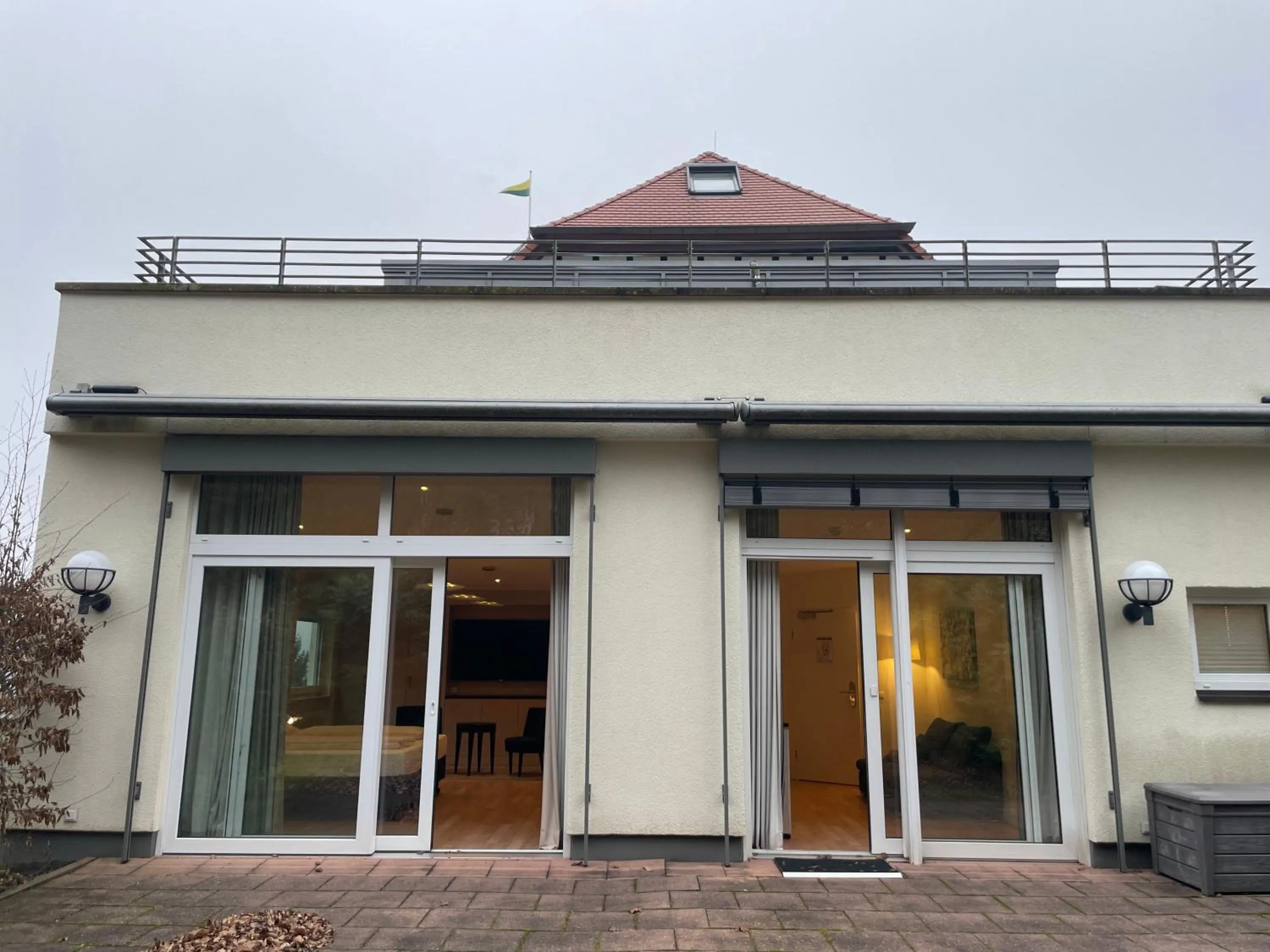 Property building in Villa Waldfrieden - Design trifft Budget