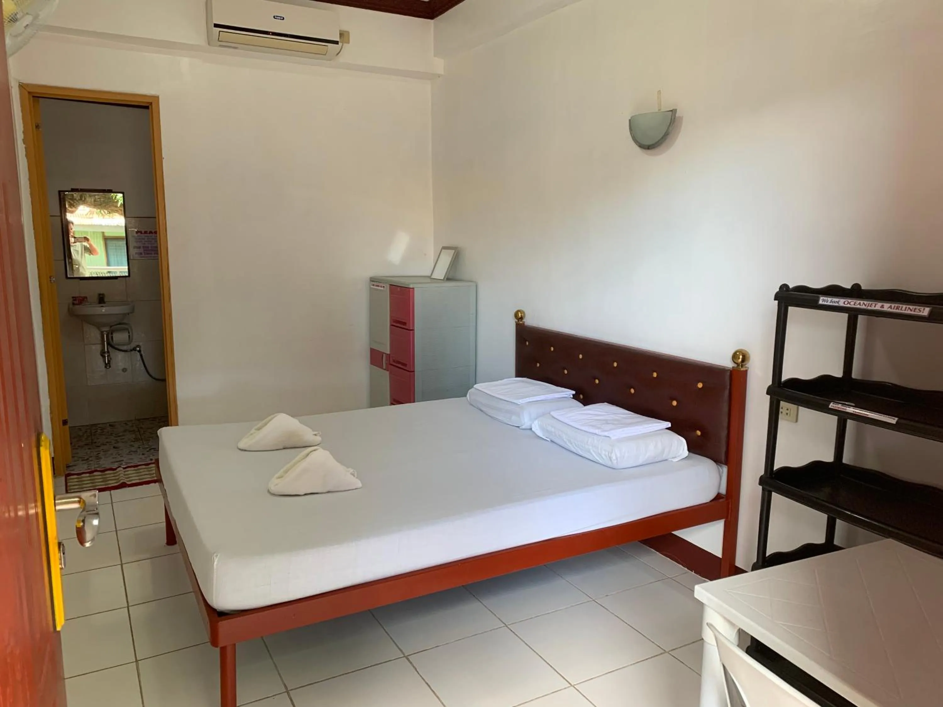 Bed in First Baby Bytes Guest House