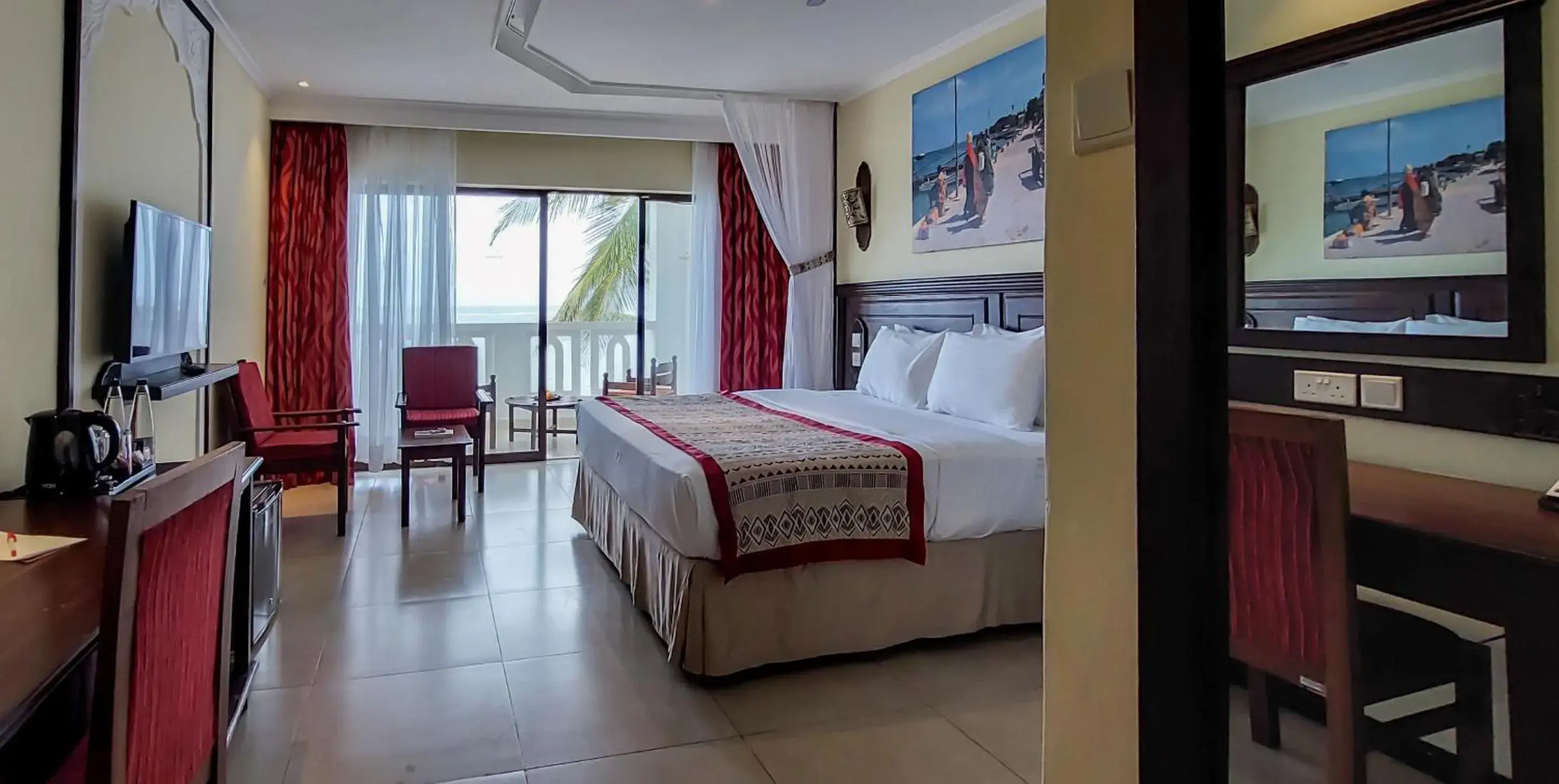 Deluxe Double or Twin Room with Ocean View in PrideInn Paradise Beach Resort & Spa Mombasa Deluxe Double or Twin Room with Ocean View in PrideInn Paradise Beach Resort & Spa Mombasa