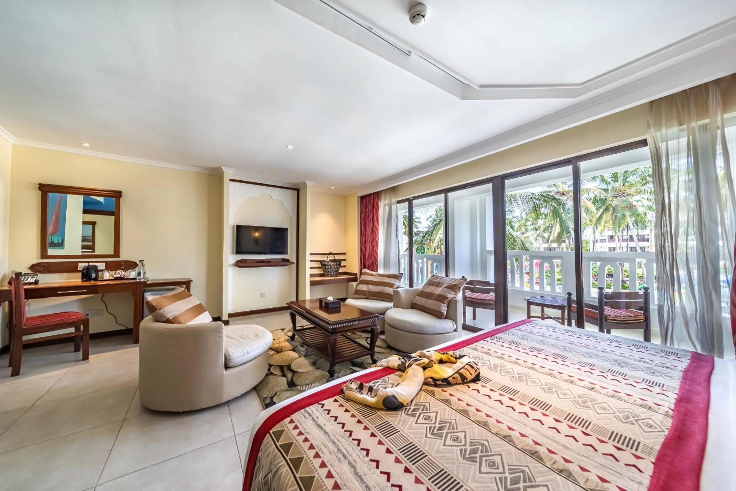 Bedroom, Bed in PrideInn Paradise Beach Resort & Spa Mombasa