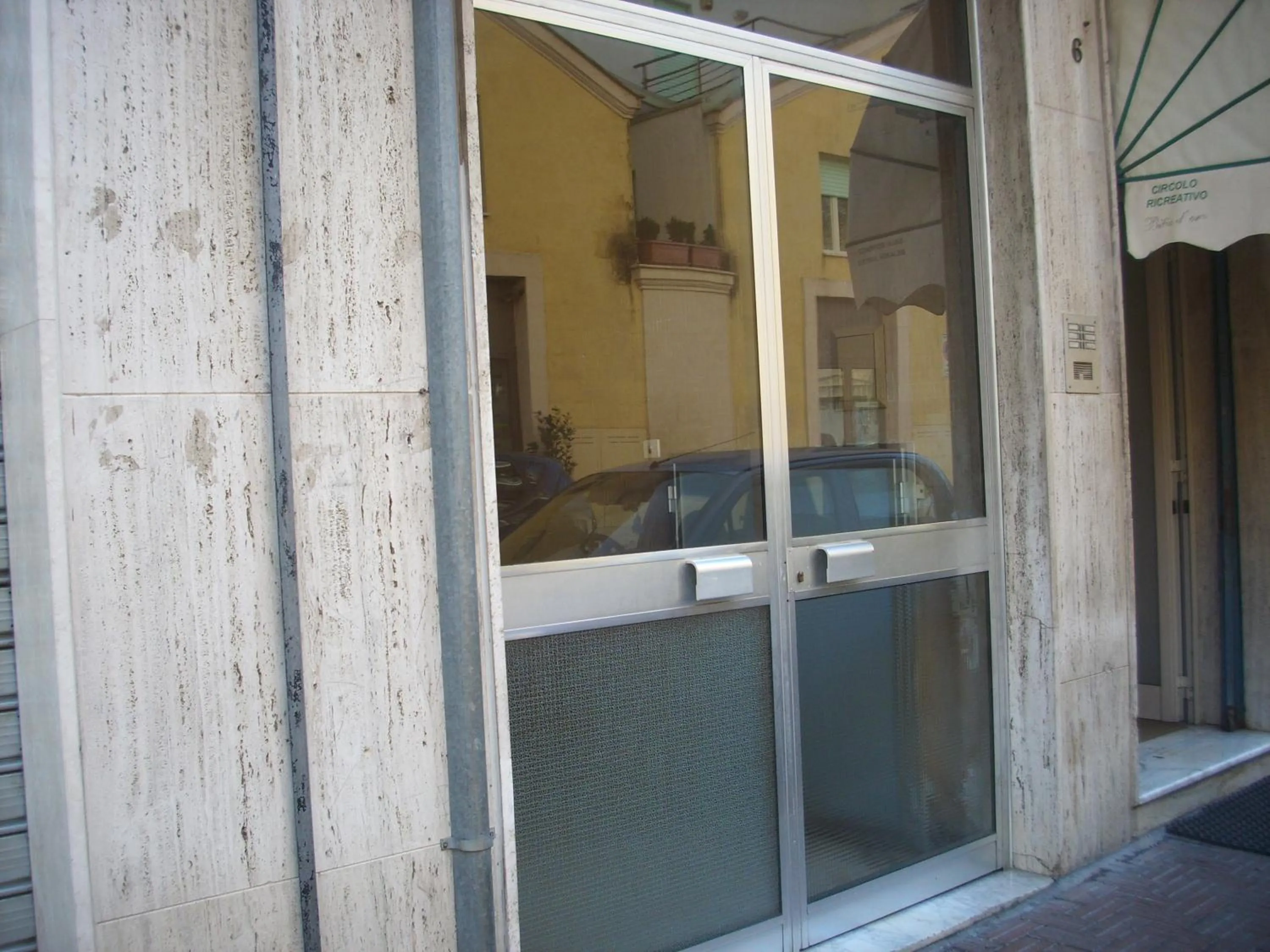 Facade/entrance in A Casa Mia