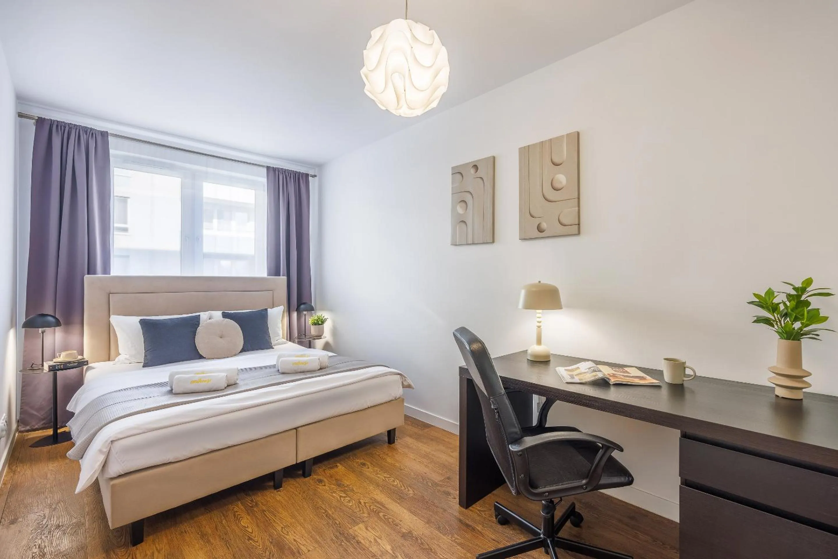 Bed in Emihouse CityVibe Apartments