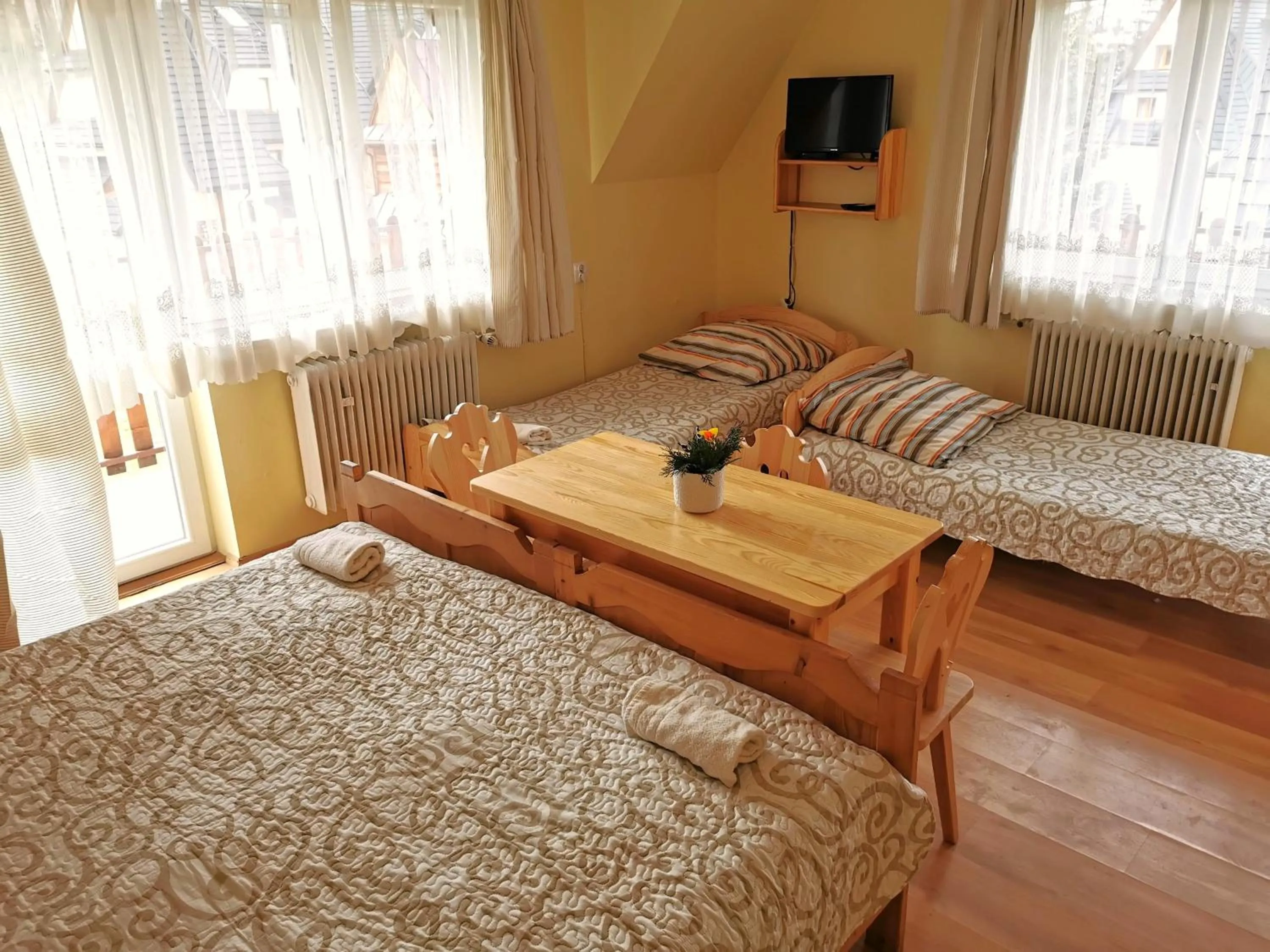 Bed in Willa Senator