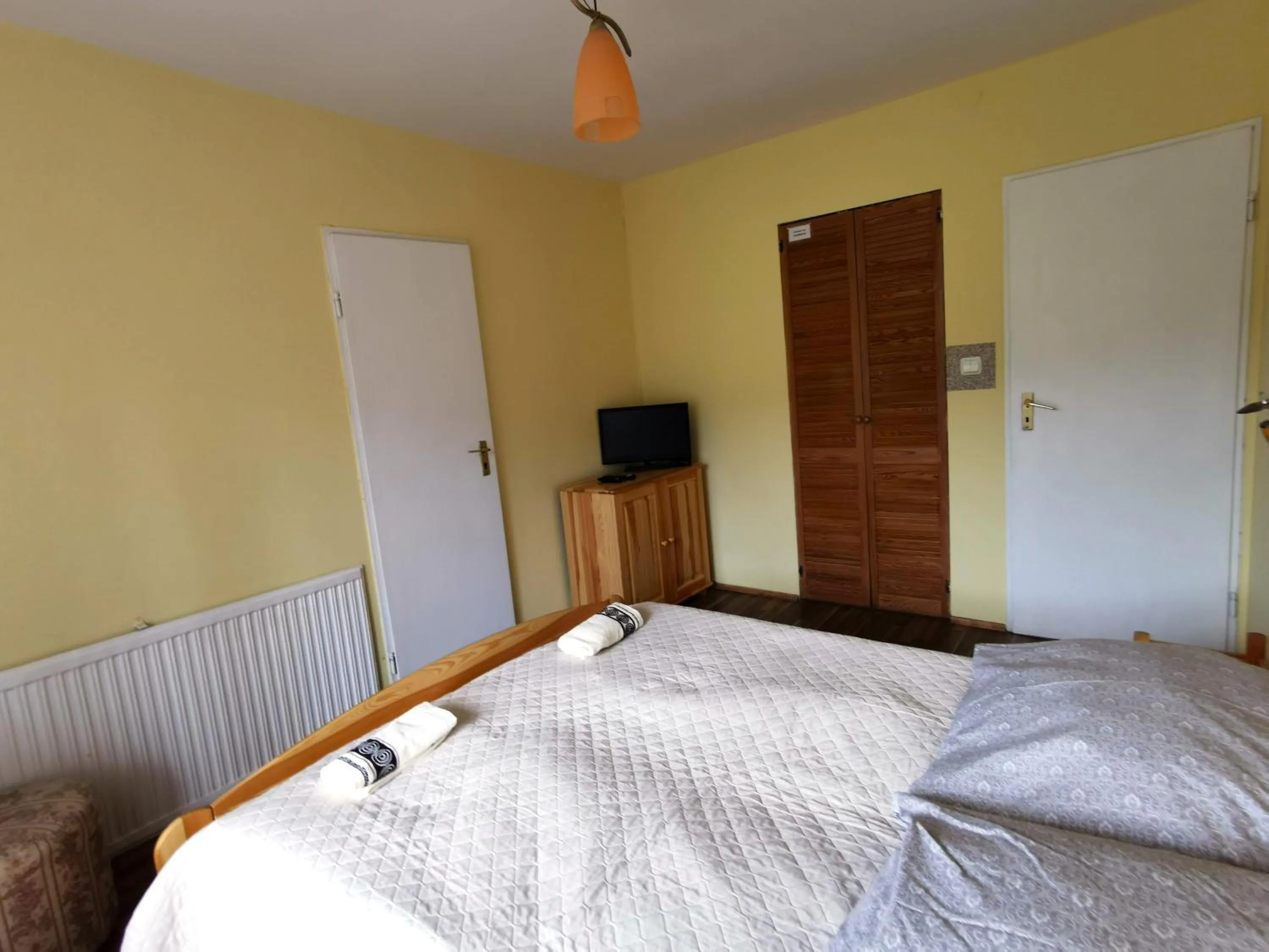 Bed in Willa Senator