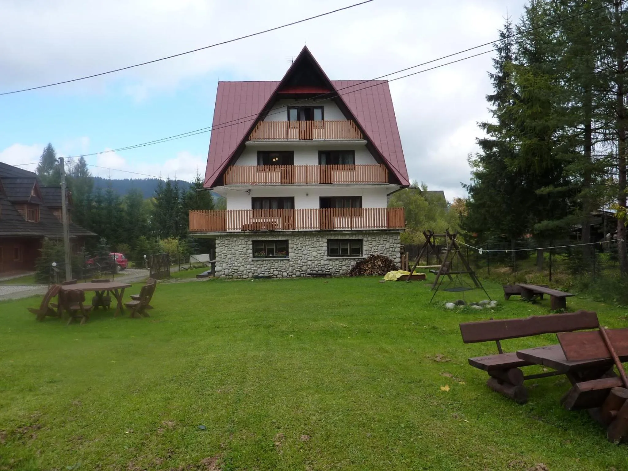 Property building in Willa Senator