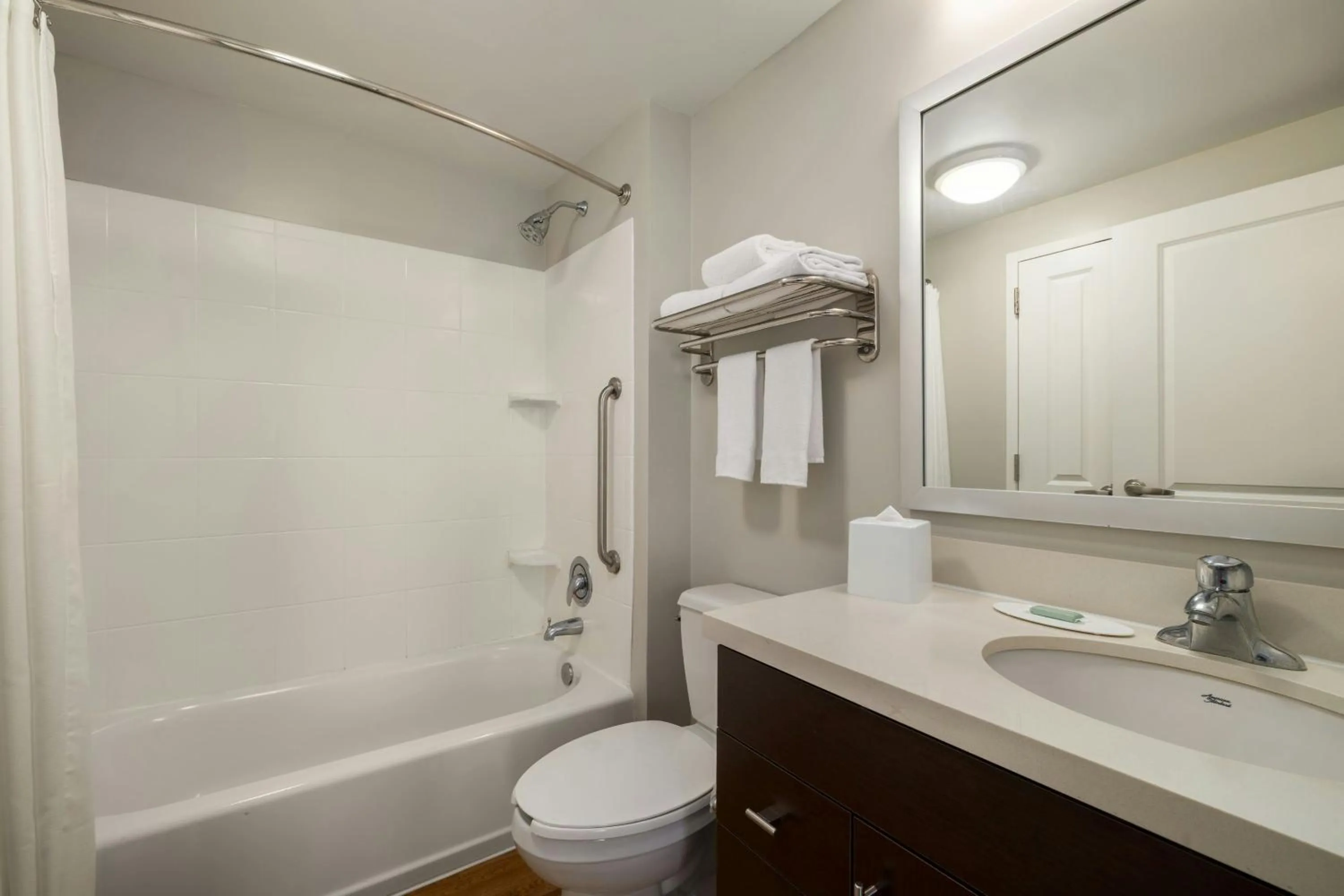 Bathroom in TownePlace Suites by Marriott Alexandria