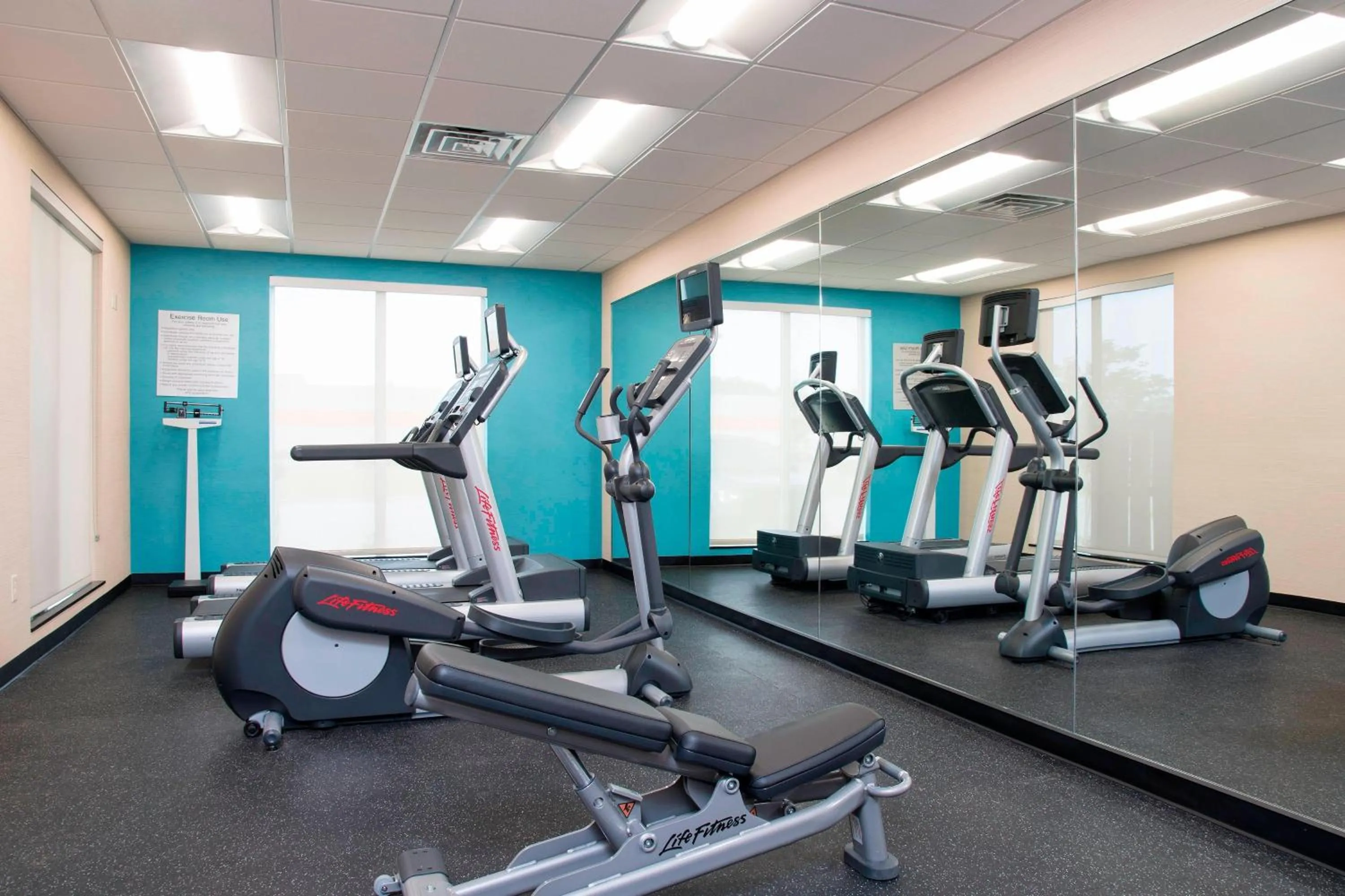 Fitness centre/facilities in Fairfield Inn & Suites by Marriott Jackson Clinton