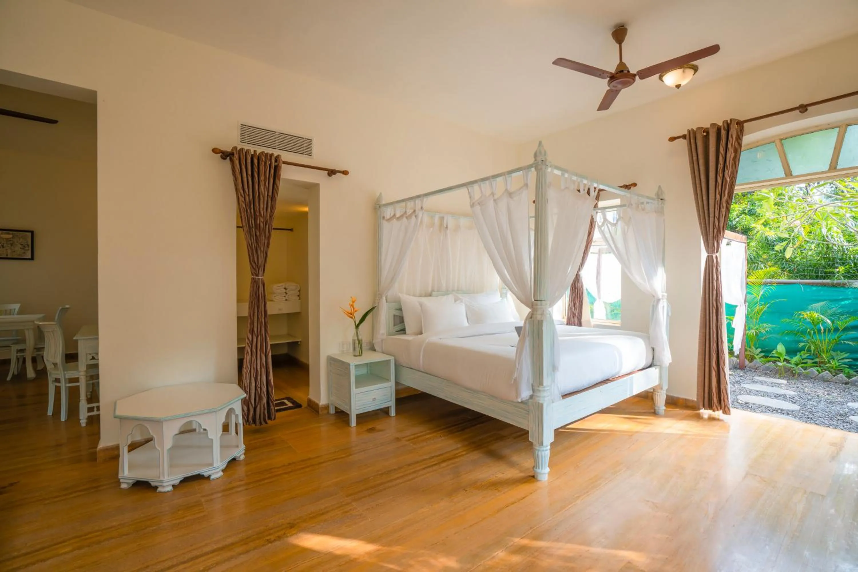 Bed in Moustache Goa Luxuria