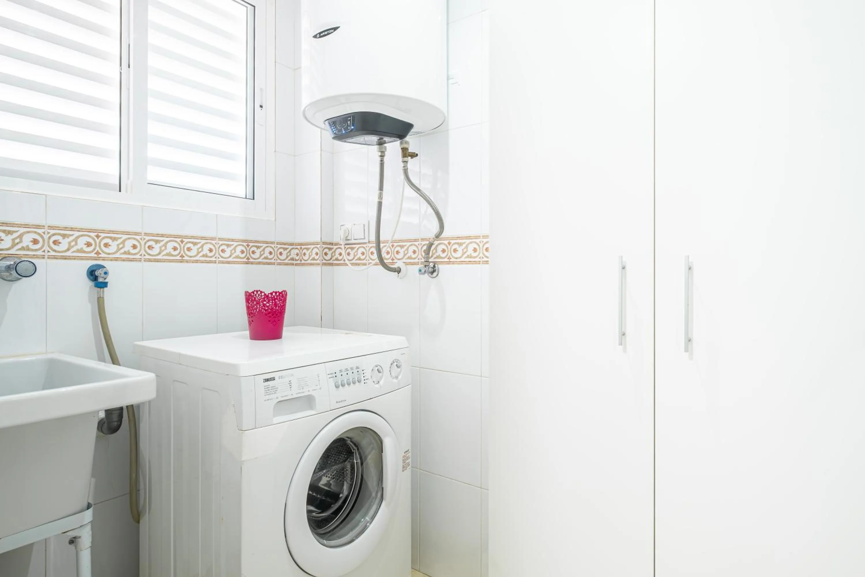 washing machine in Gemelos 22 Resort Apartment 2-15-B Levante Beach