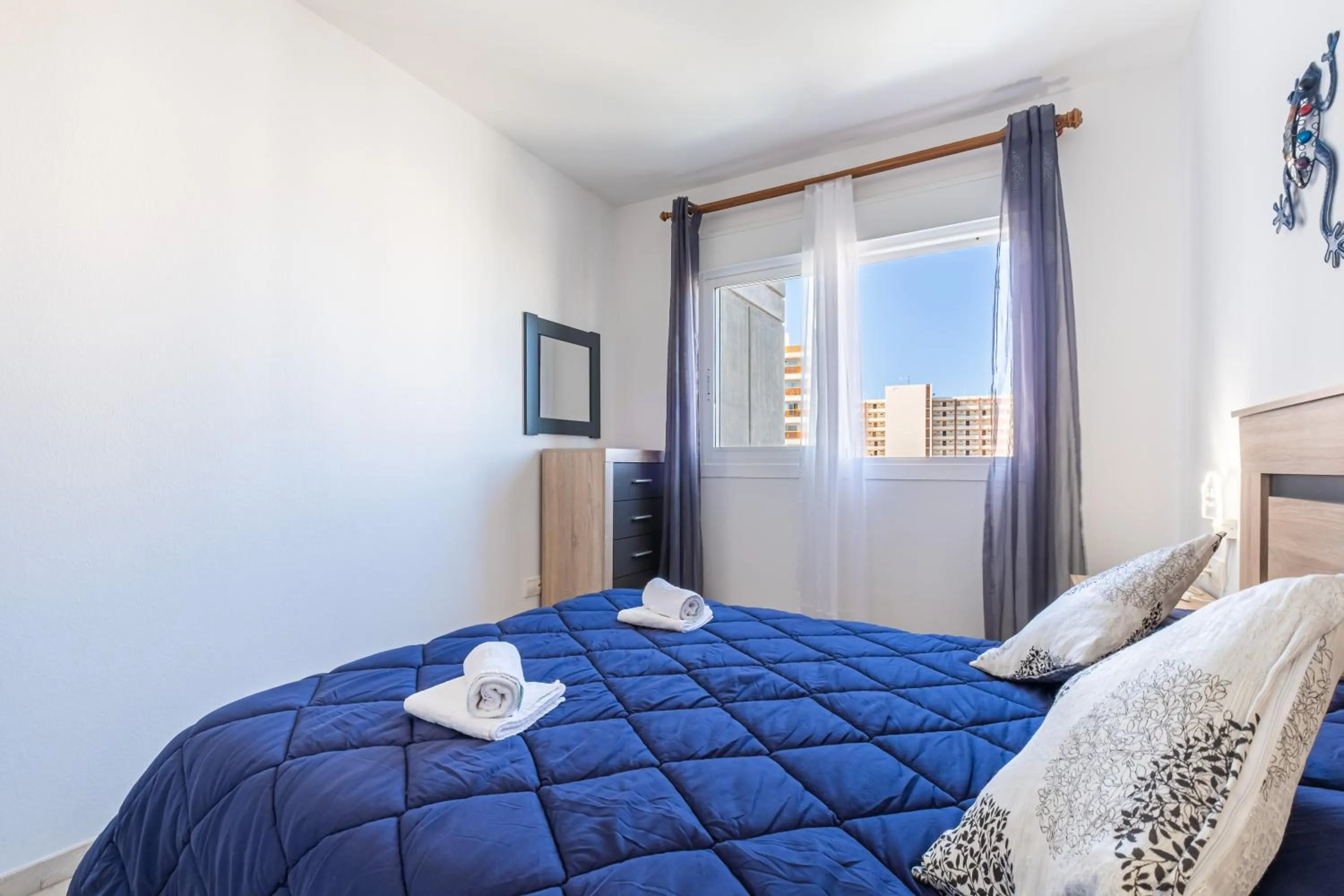 Bed in Gemelos 22 Resort Apartment 2-15-B Levante Beach