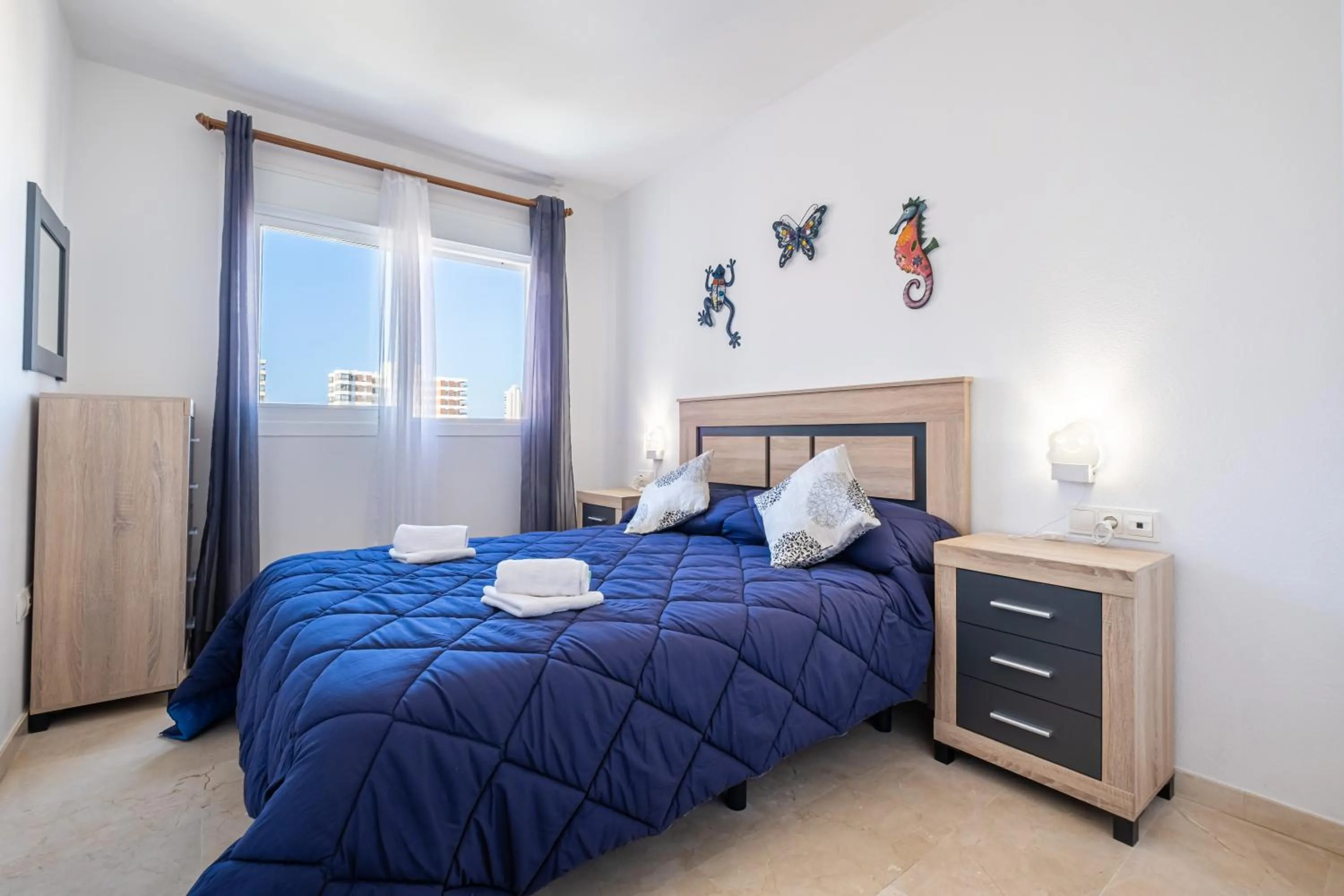 Bed in Gemelos 22 Resort Apartment 2-15-B Levante Beach