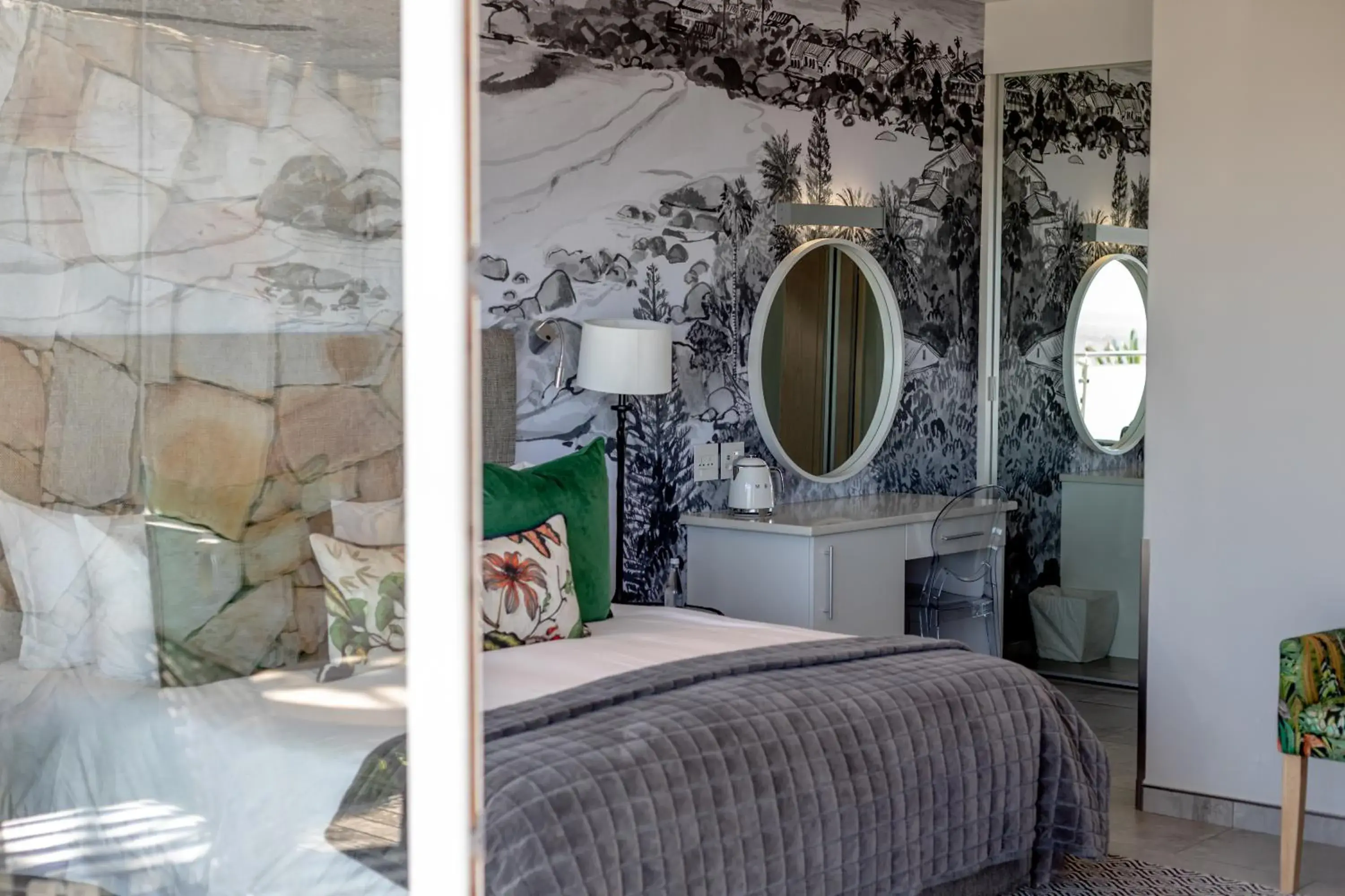 Classic Room in Ocean View House Classic Room in Ocean View House