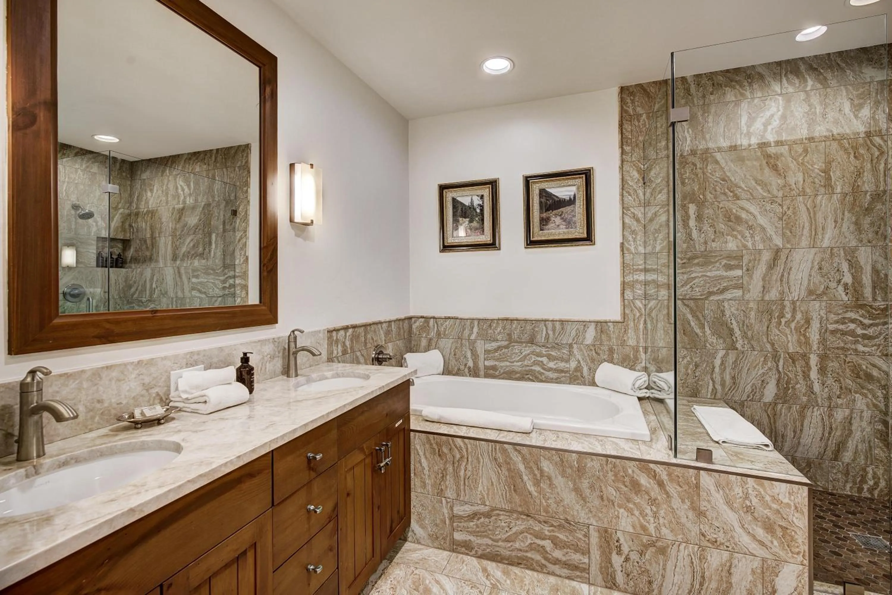 Bathroom in Bachelor Gulch Village