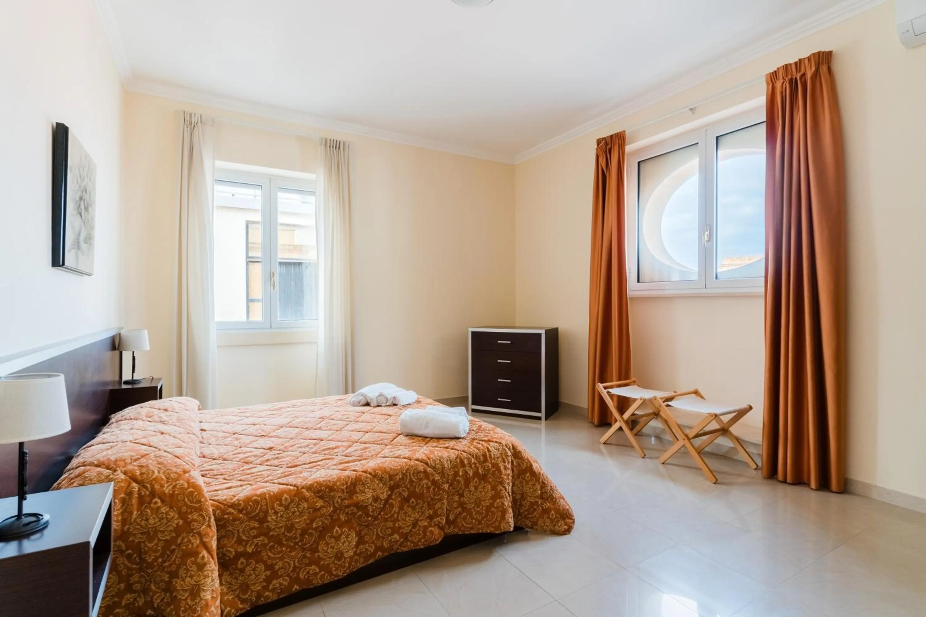 Bed in Palazzo Mongiò