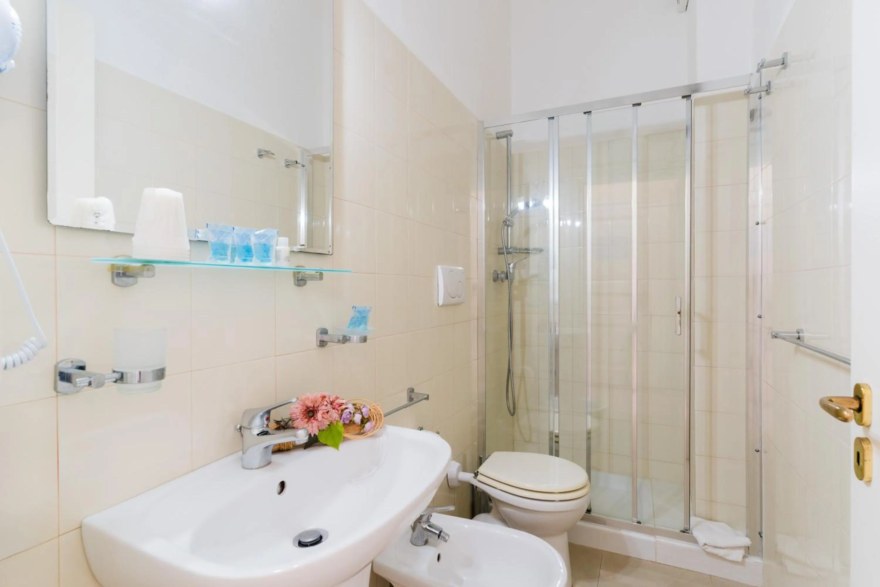 Bathroom in Palazzo Mongiò