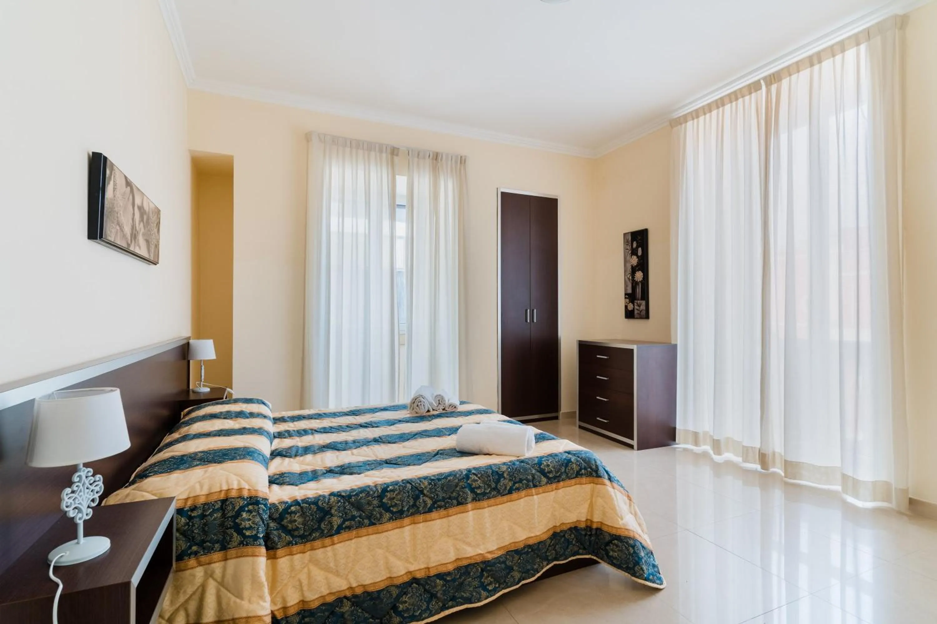 Bed in Palazzo Mongiò