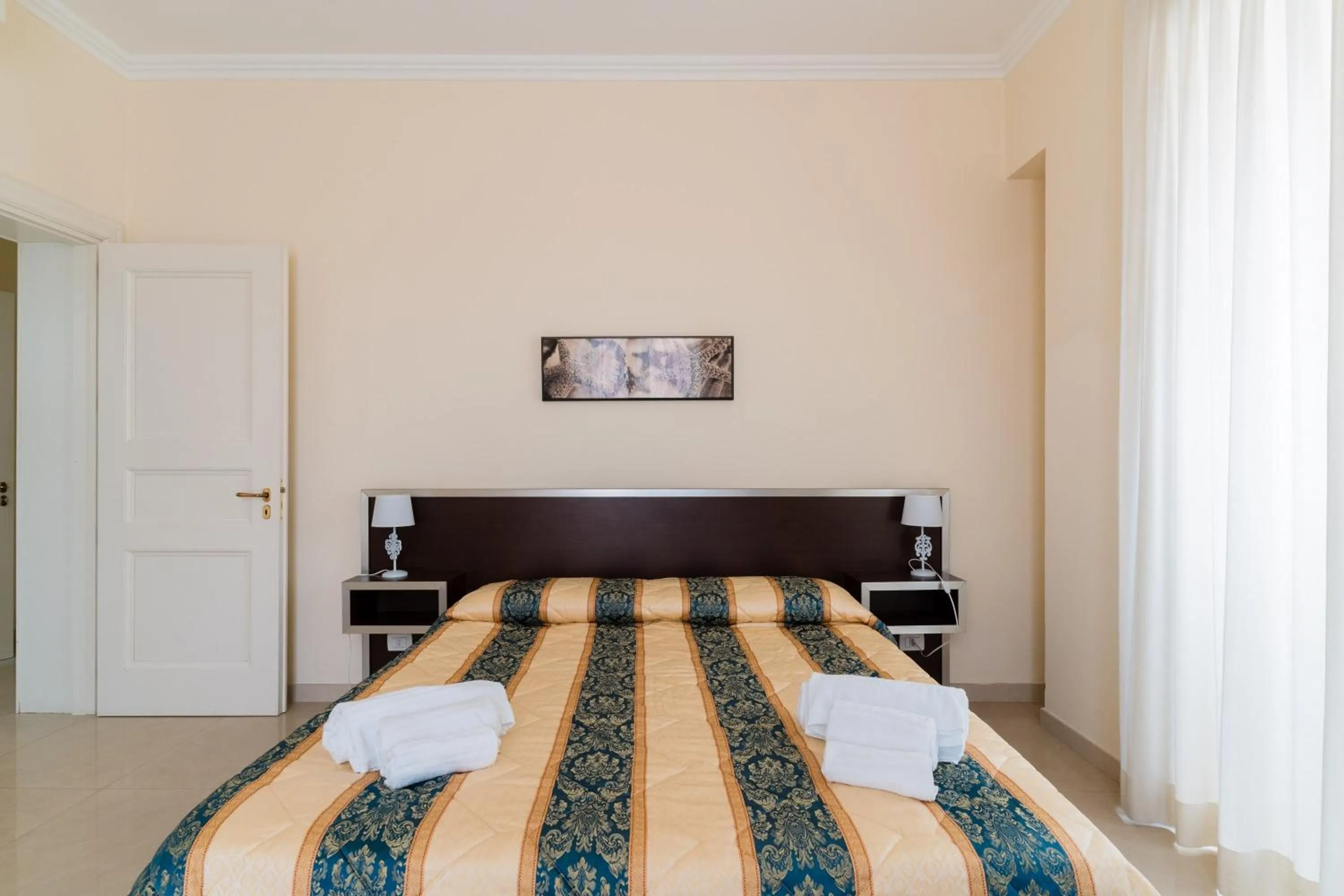 Bed in Palazzo Mongiò