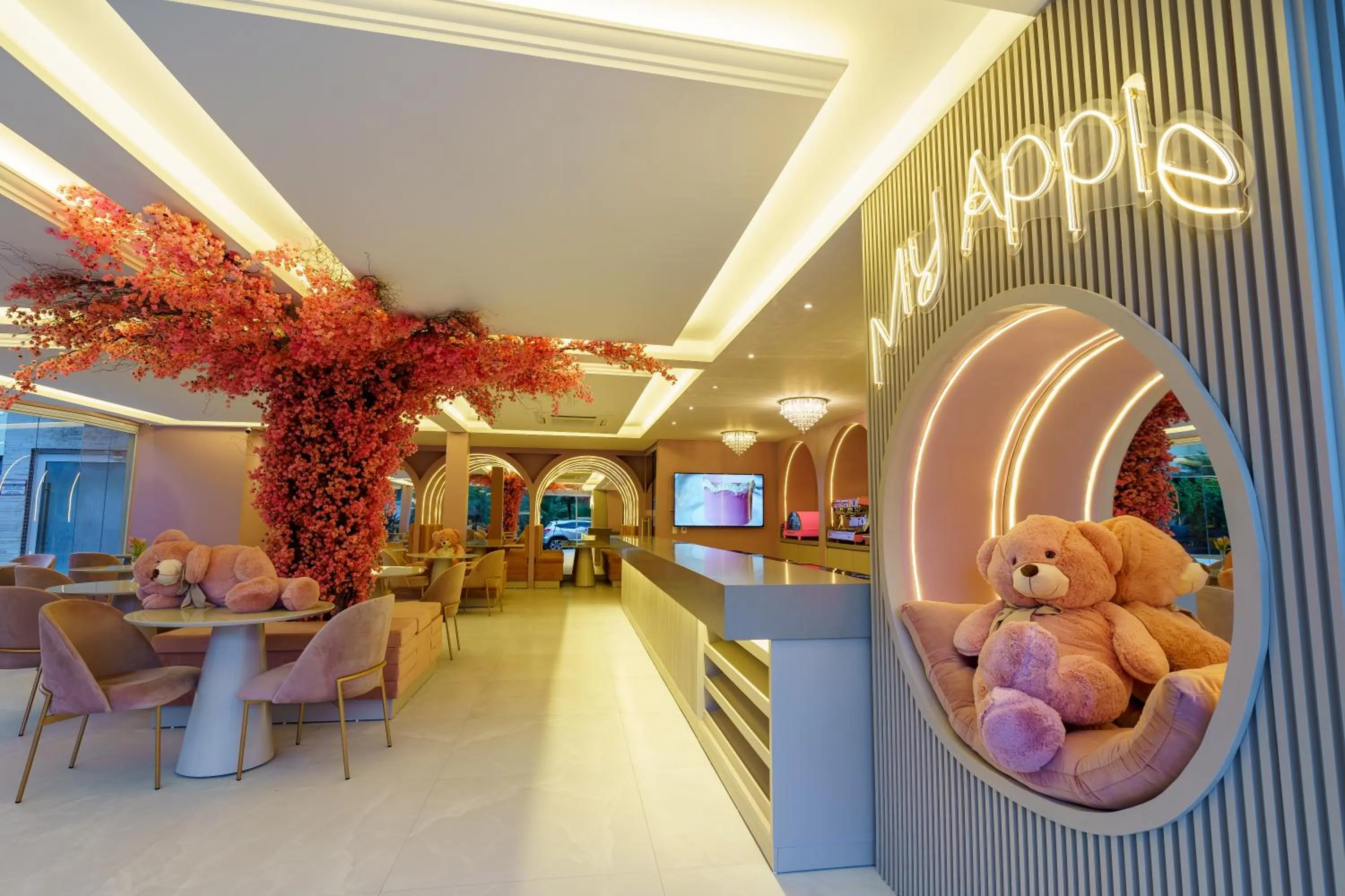 Restaurant/places to eat in Pousada Apple House Paraty